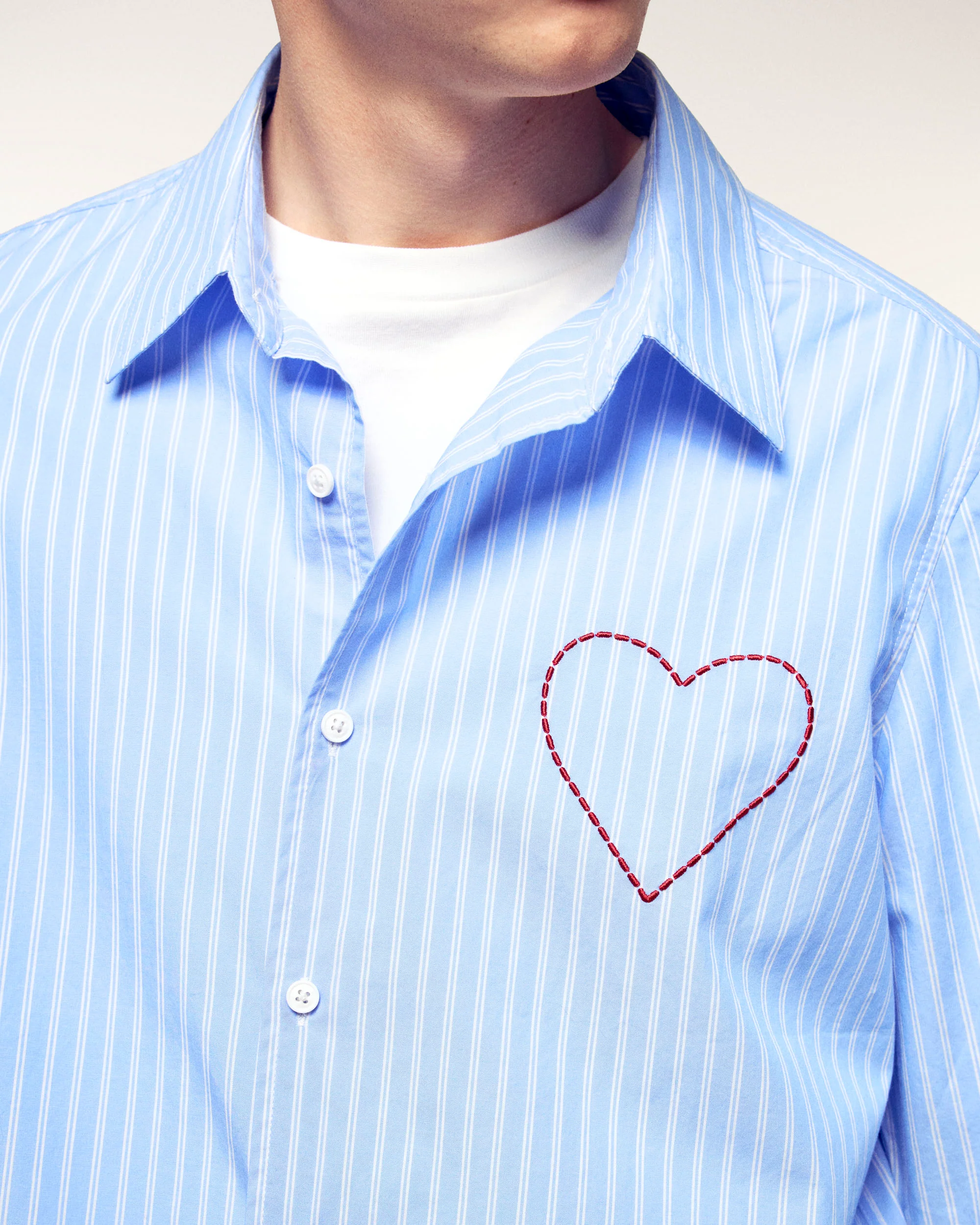 Embroidered Heart Long Sleeve Shirt (S26 / HOMME / Bleu Moyen Raye) - Image 2
