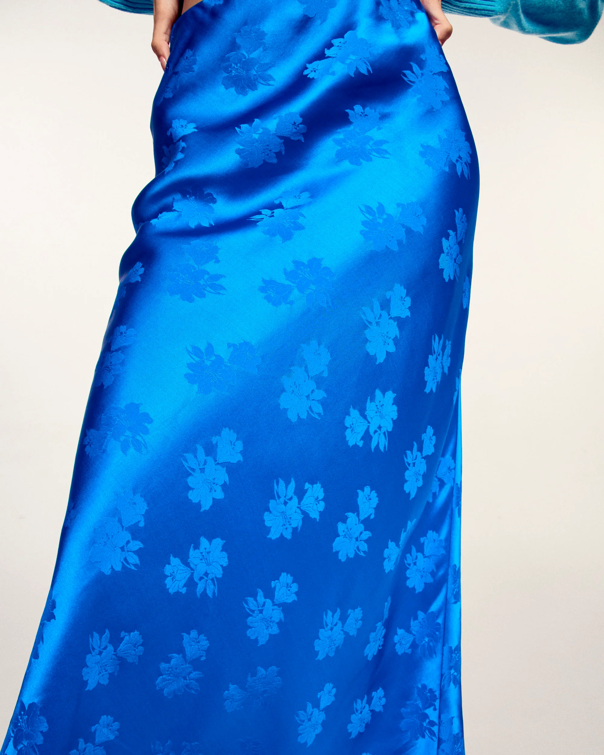 Midi Skirt (S26 / FEMME / Ocean Jacquard) - Image 2