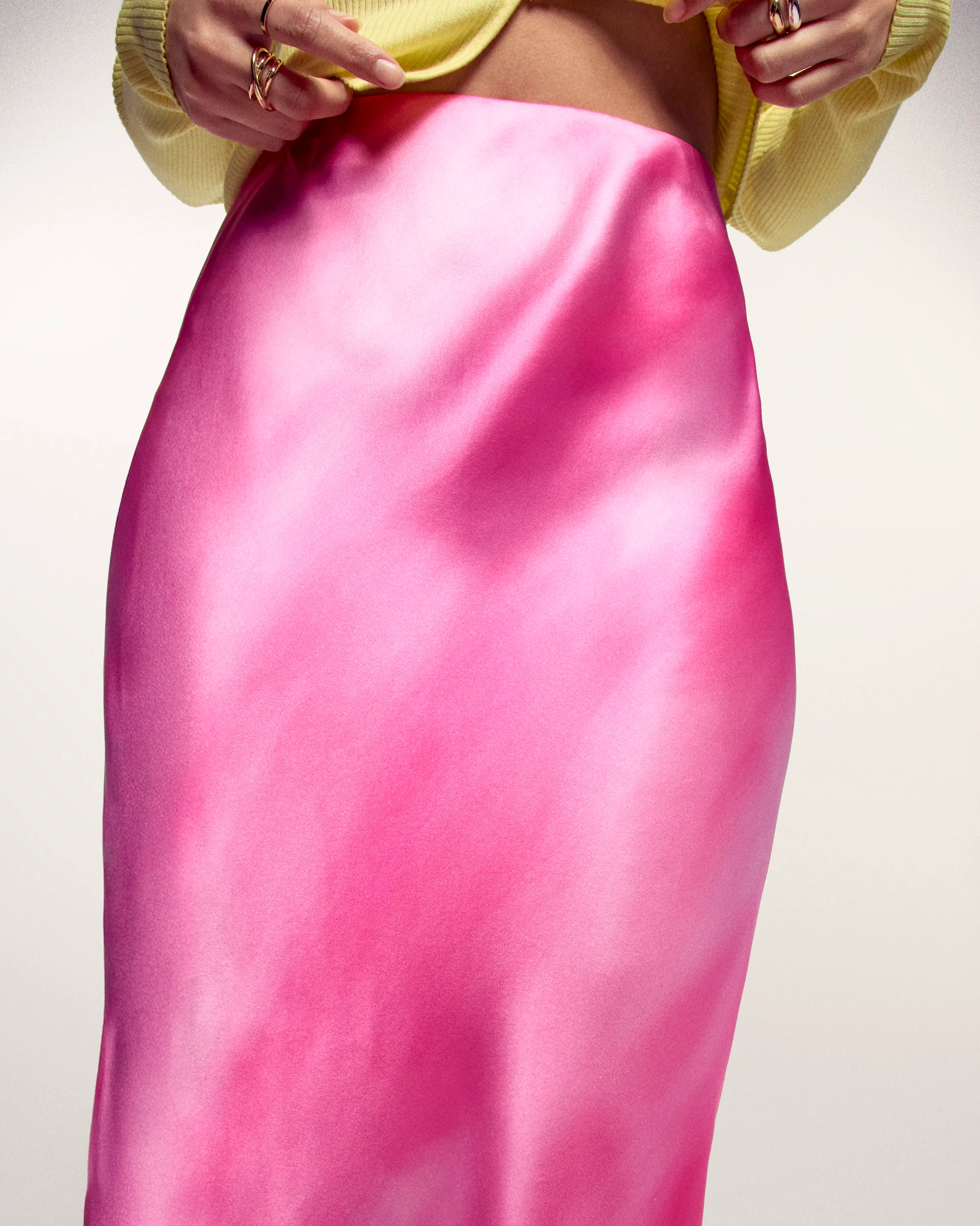 Mid-Length Skirt (S26/ FEMME/ Pink Samba) - Image 2