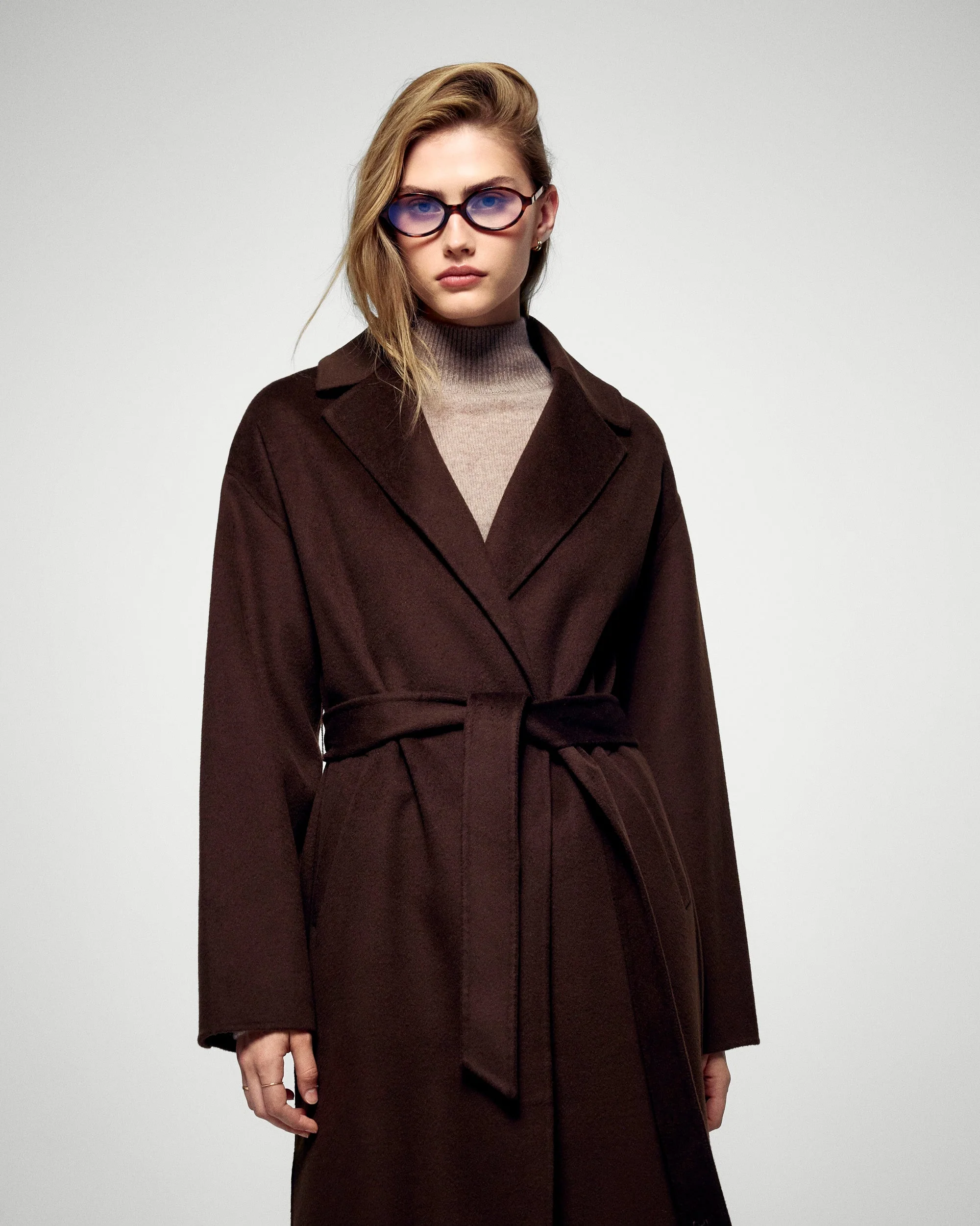 Outerwear Coat (H25 / FEMME / Chocolate) - Image 4