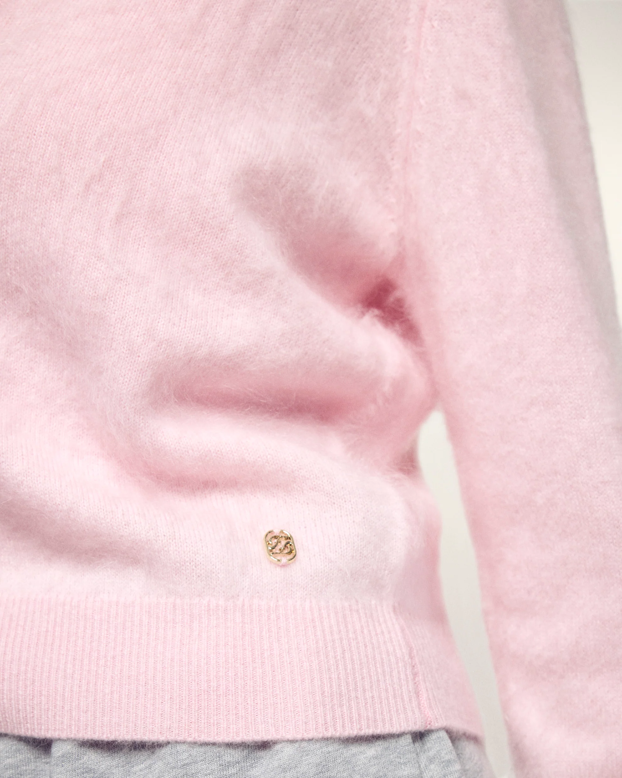 Brushed Cashmere Cardigan (S26/ FEMME/ Cloudy Pink) - Image 2