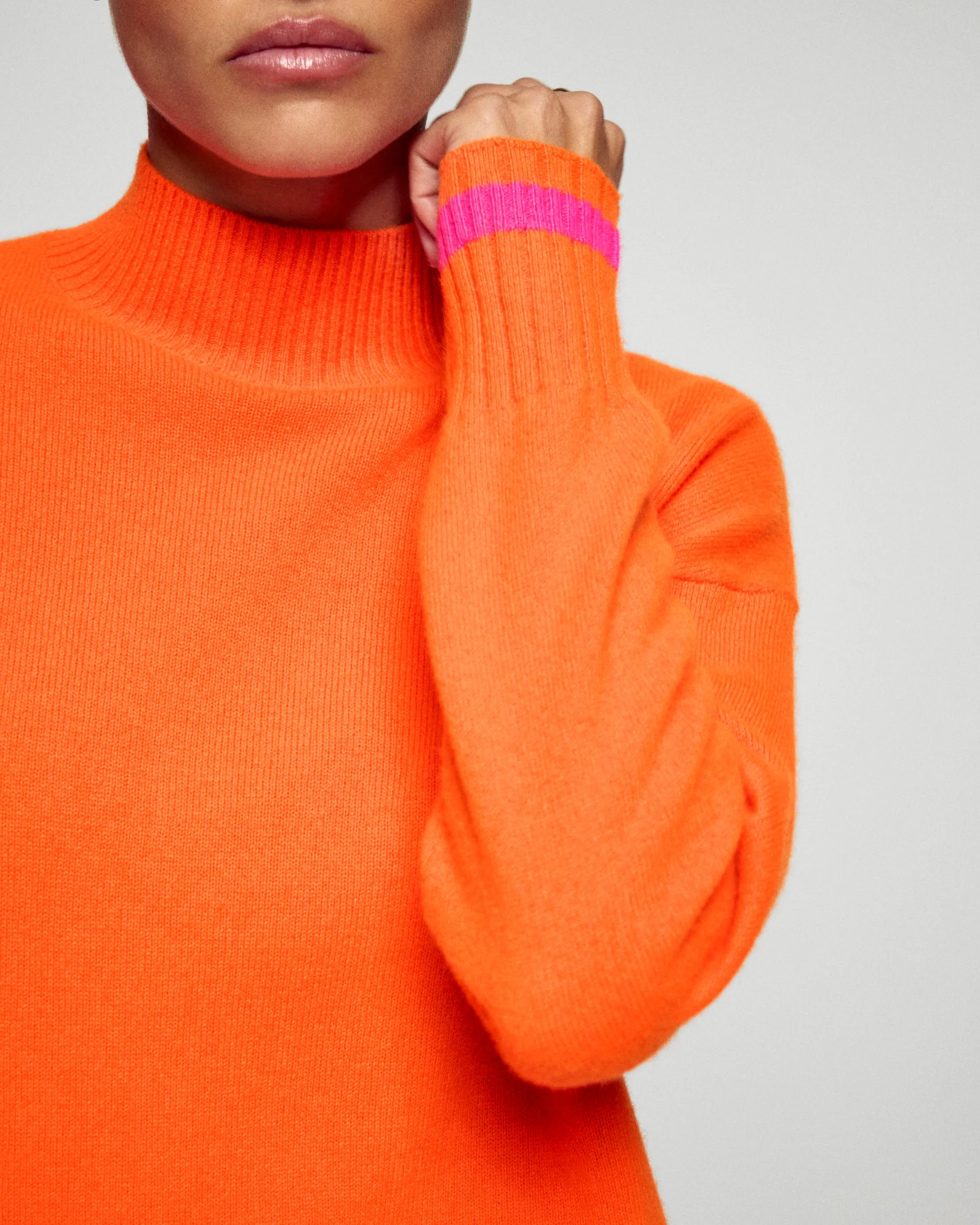 Mock Neck Sweater with Stripes (H25 / FEMME / Golden Orange) - Image 5
