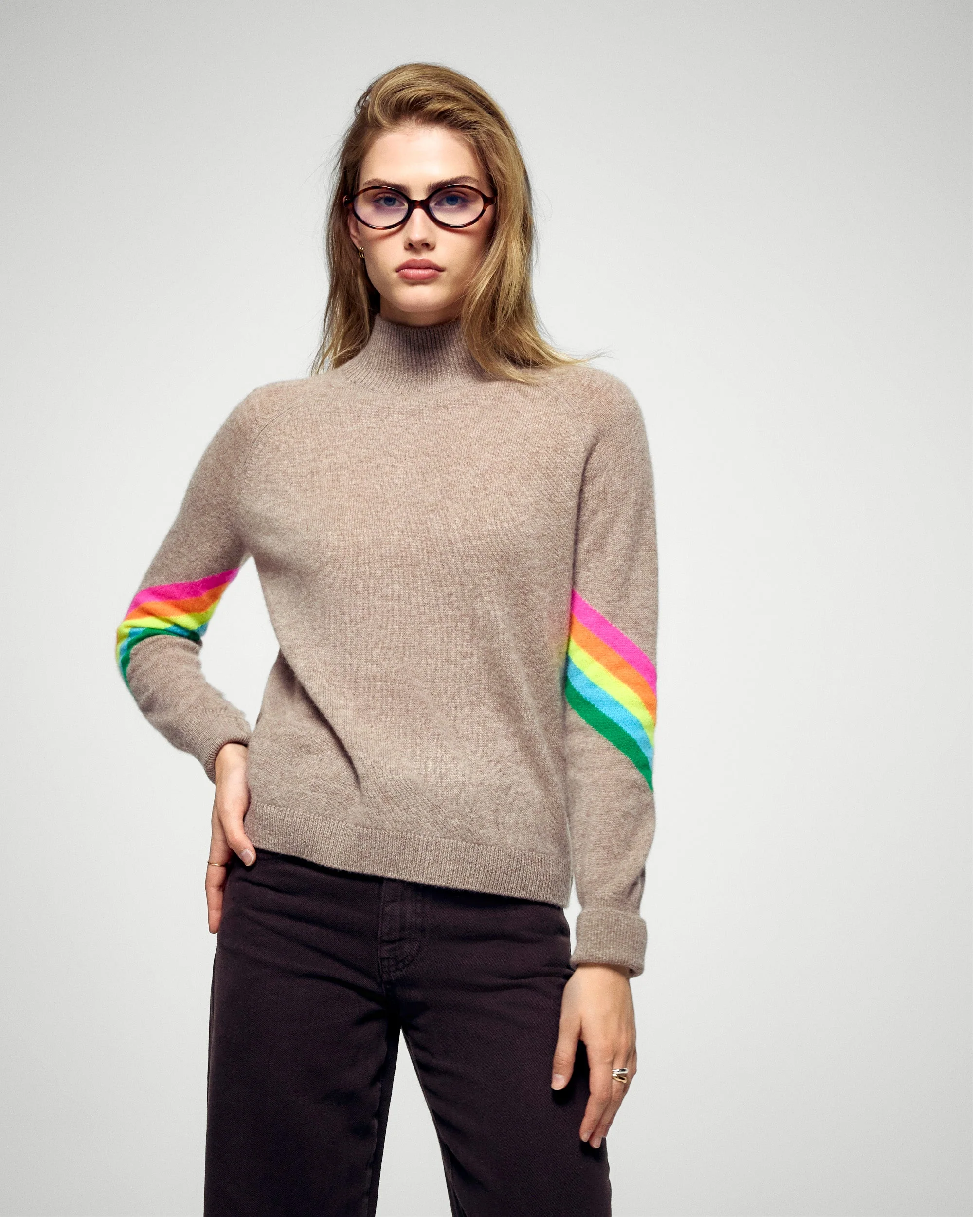 Mock Neck Sweater (H25 / FEMME / Taupe)