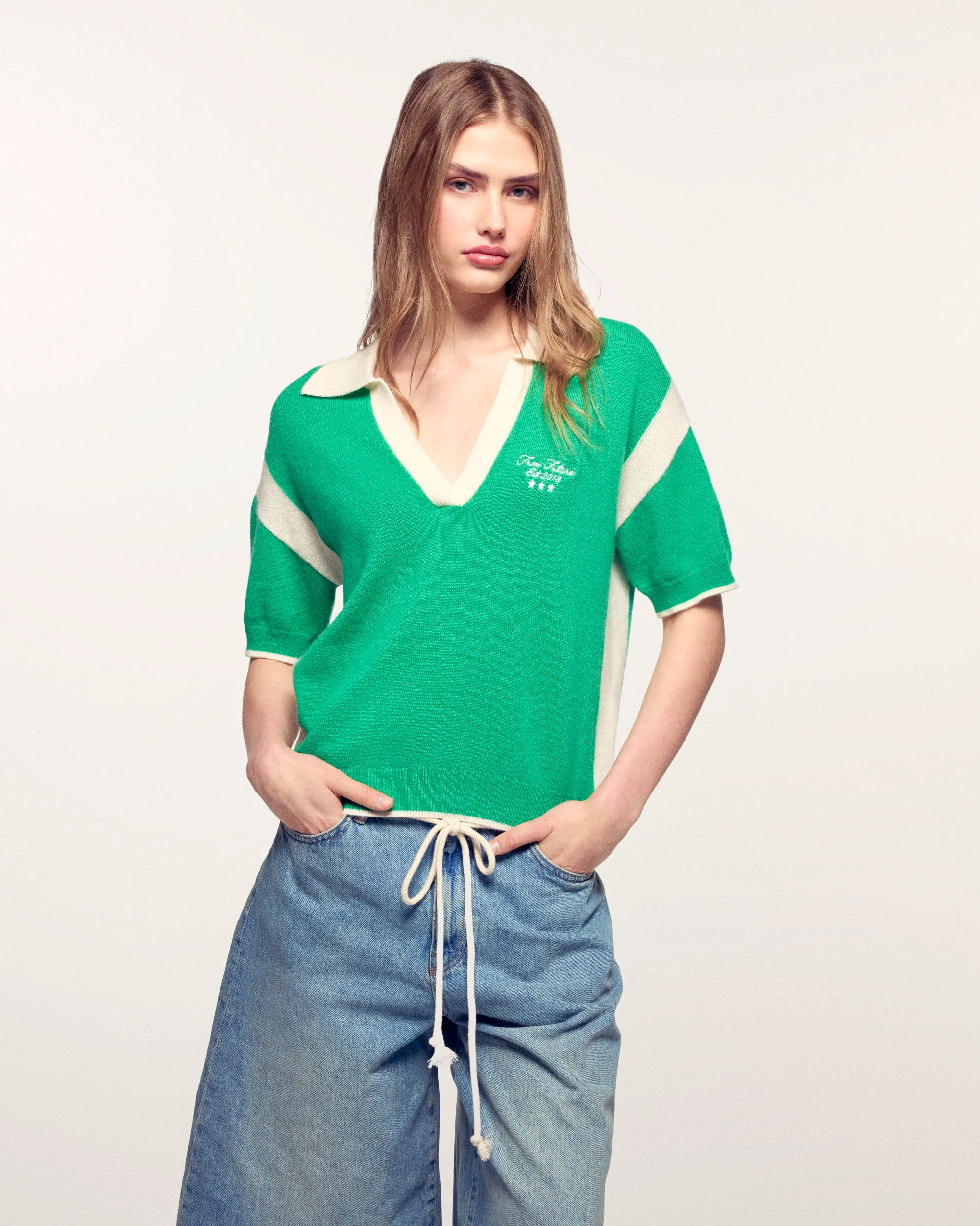 Embroidered Short Sleeve Polo Sweater (S26/ FEMME/ Garden Party Green)