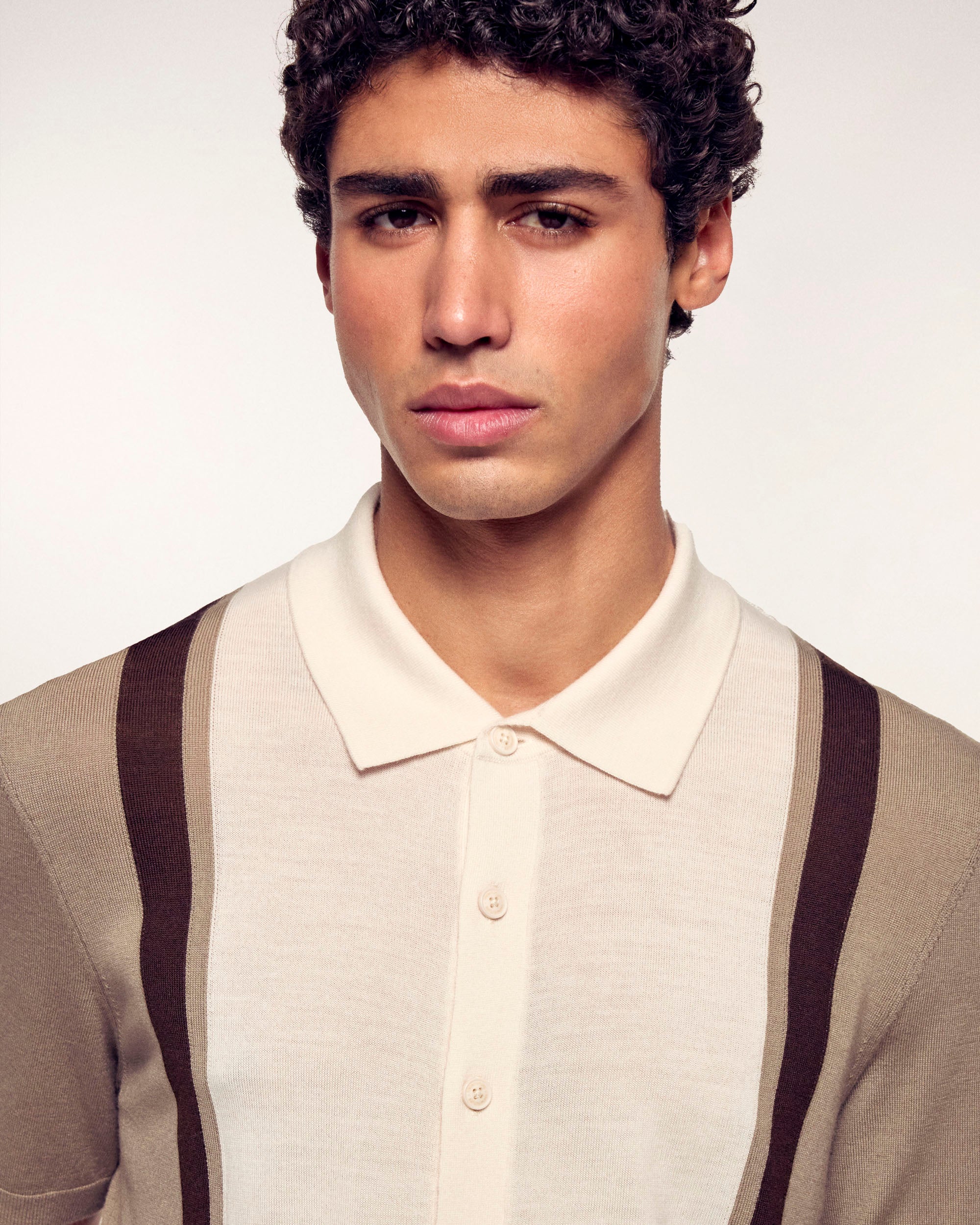 Short-Sleeve Polo Sweater (S26 / HOMME/ Sable / RWS) - Image 2