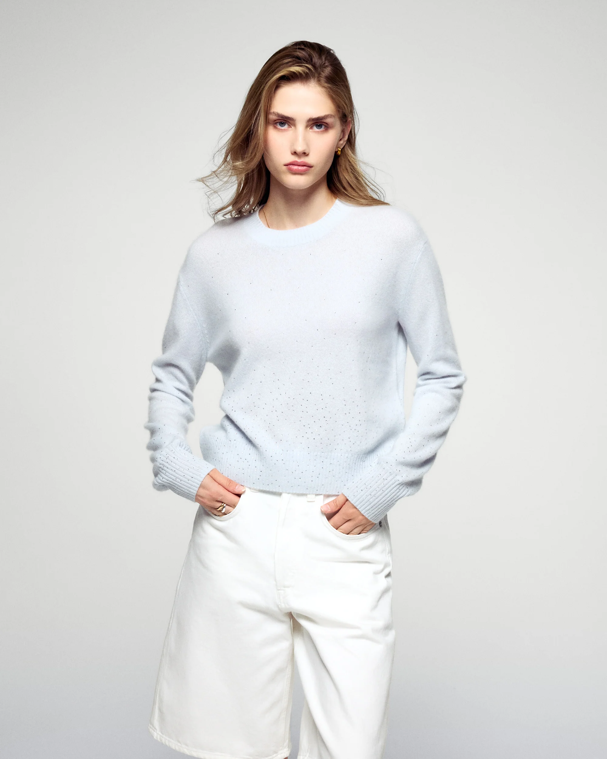 Crewneck Sweater (H25 / WOMEN / Angel Blue) - Image 2