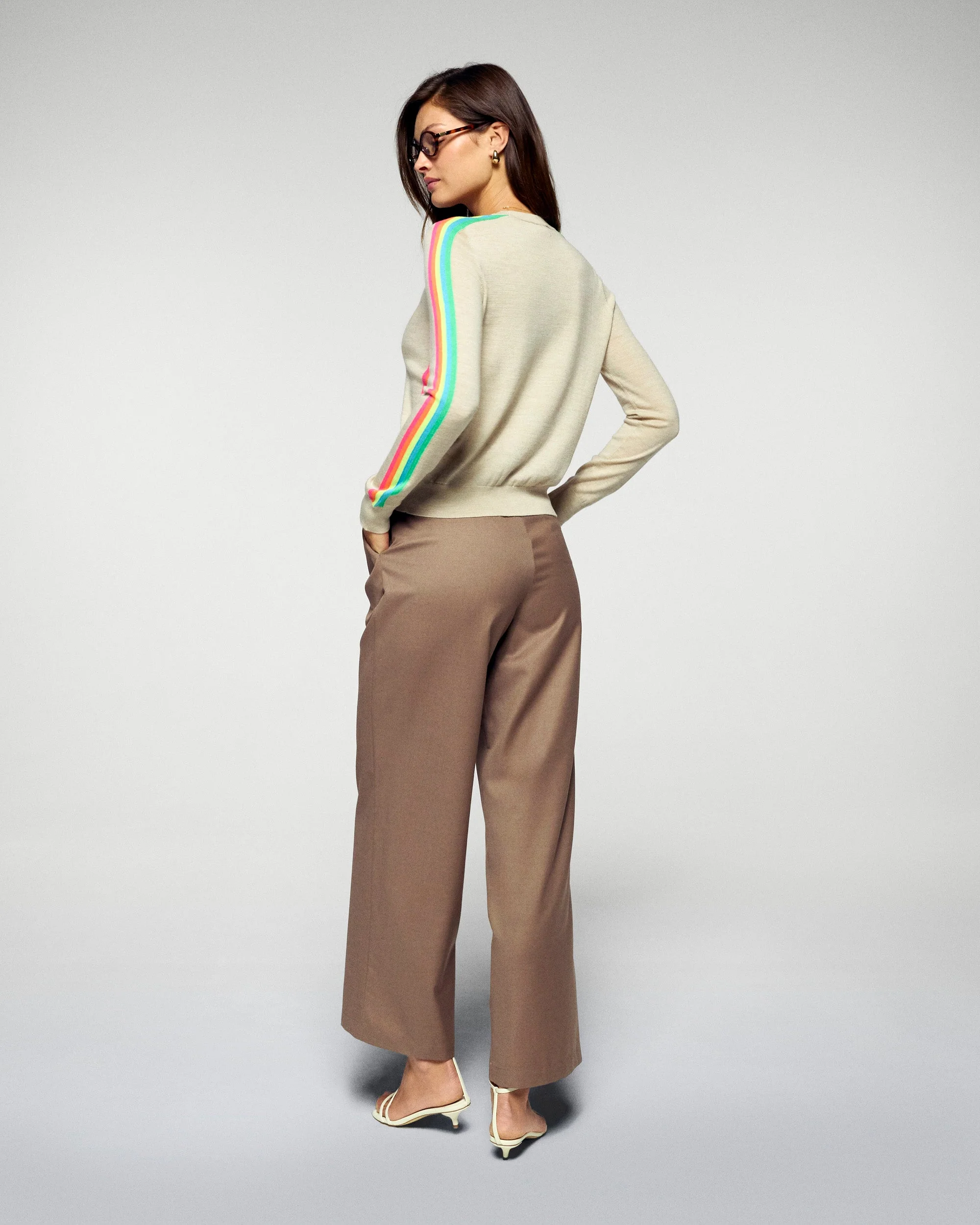 Crewneck Sweater Multicolor Sleeve Bands (H25 / FEMME / Heather Beige / RWS) - Image 4