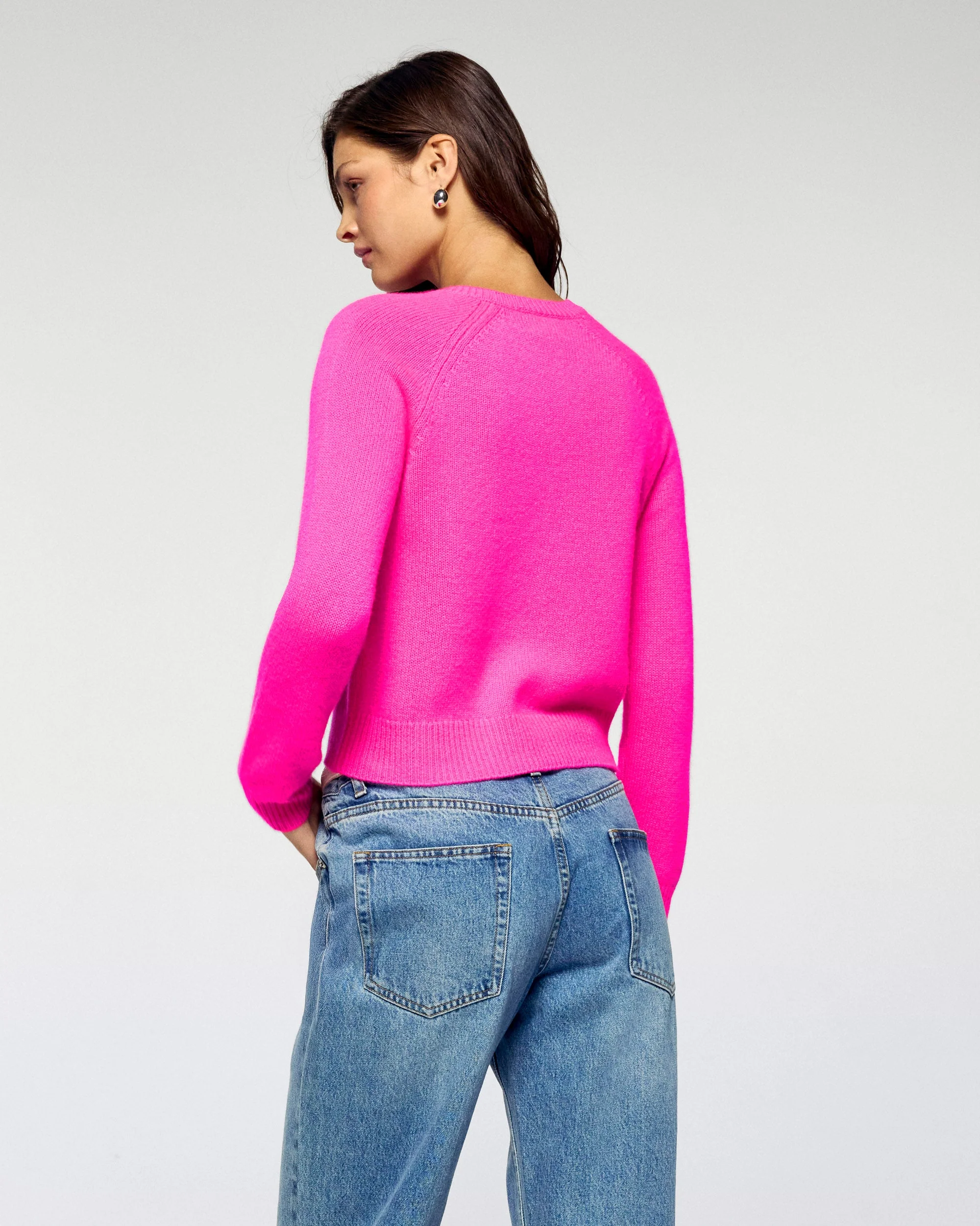 Crewneck Sweater (H25 / FEMME / Cosmic Pink) - Image 4