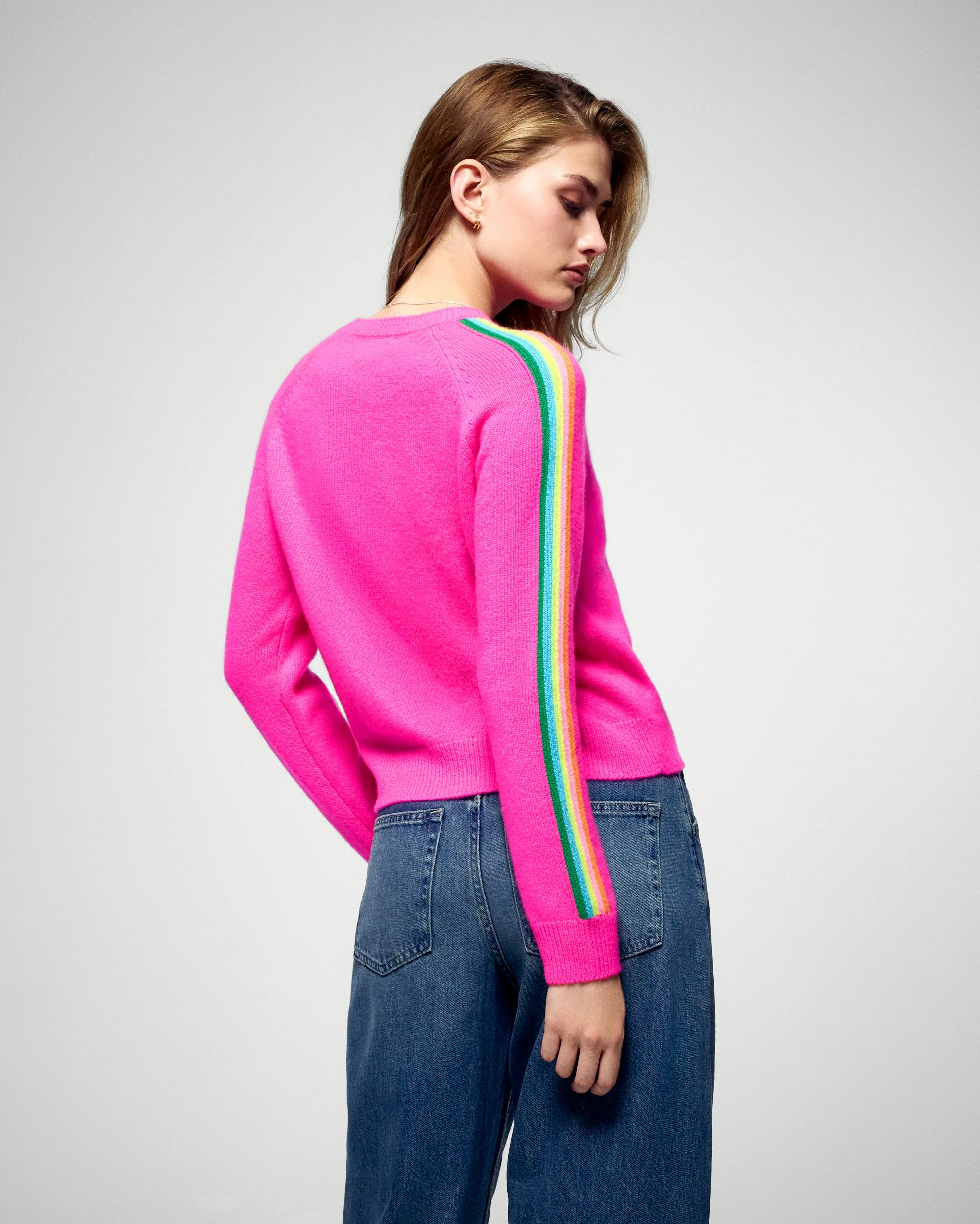 Crewneck Sweaters (H25 / FEMME / Cosmic Pink) - Image 4