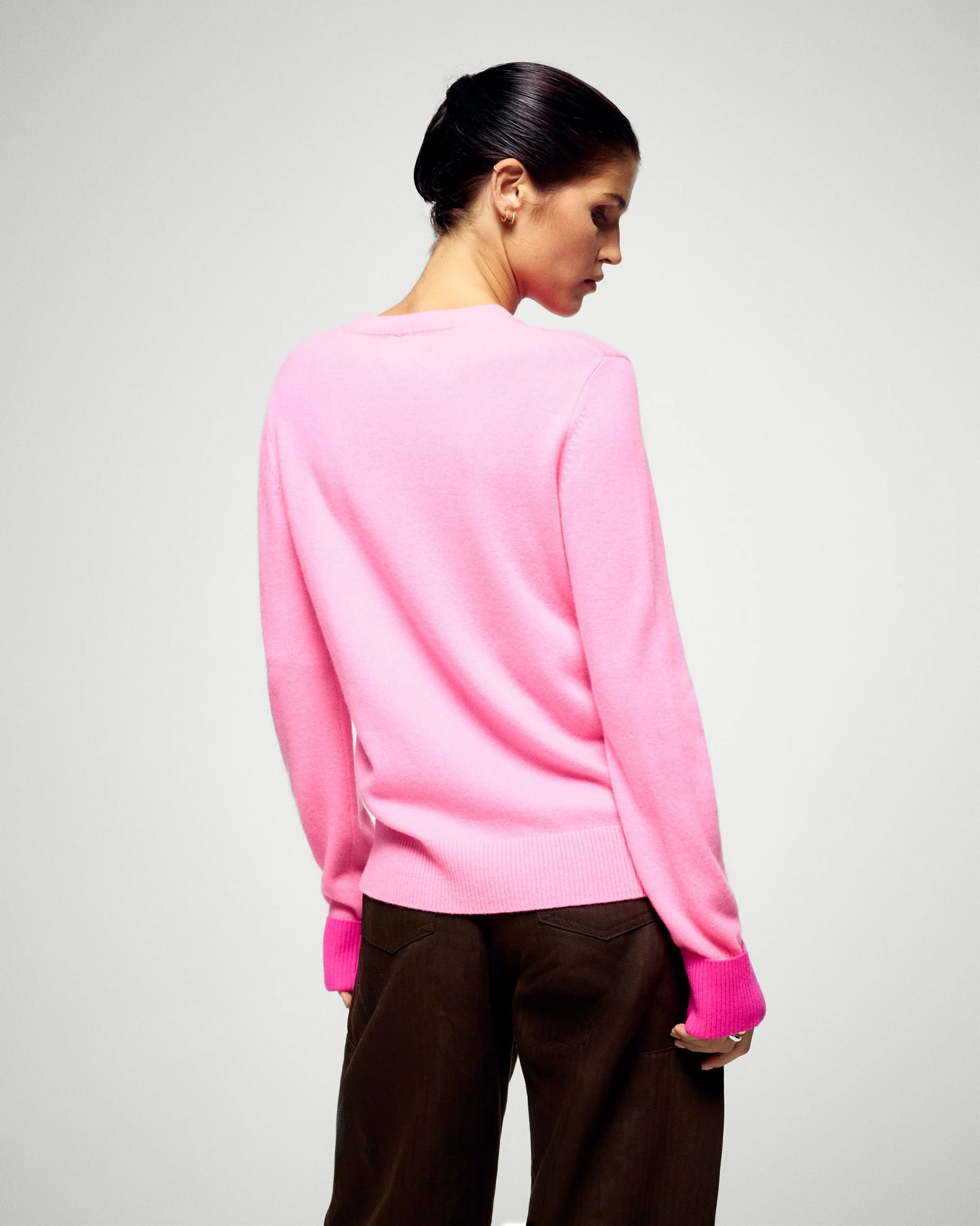 Crew Neck Sweater (H25 / FEMME / Fantasy Pink) - Image 4