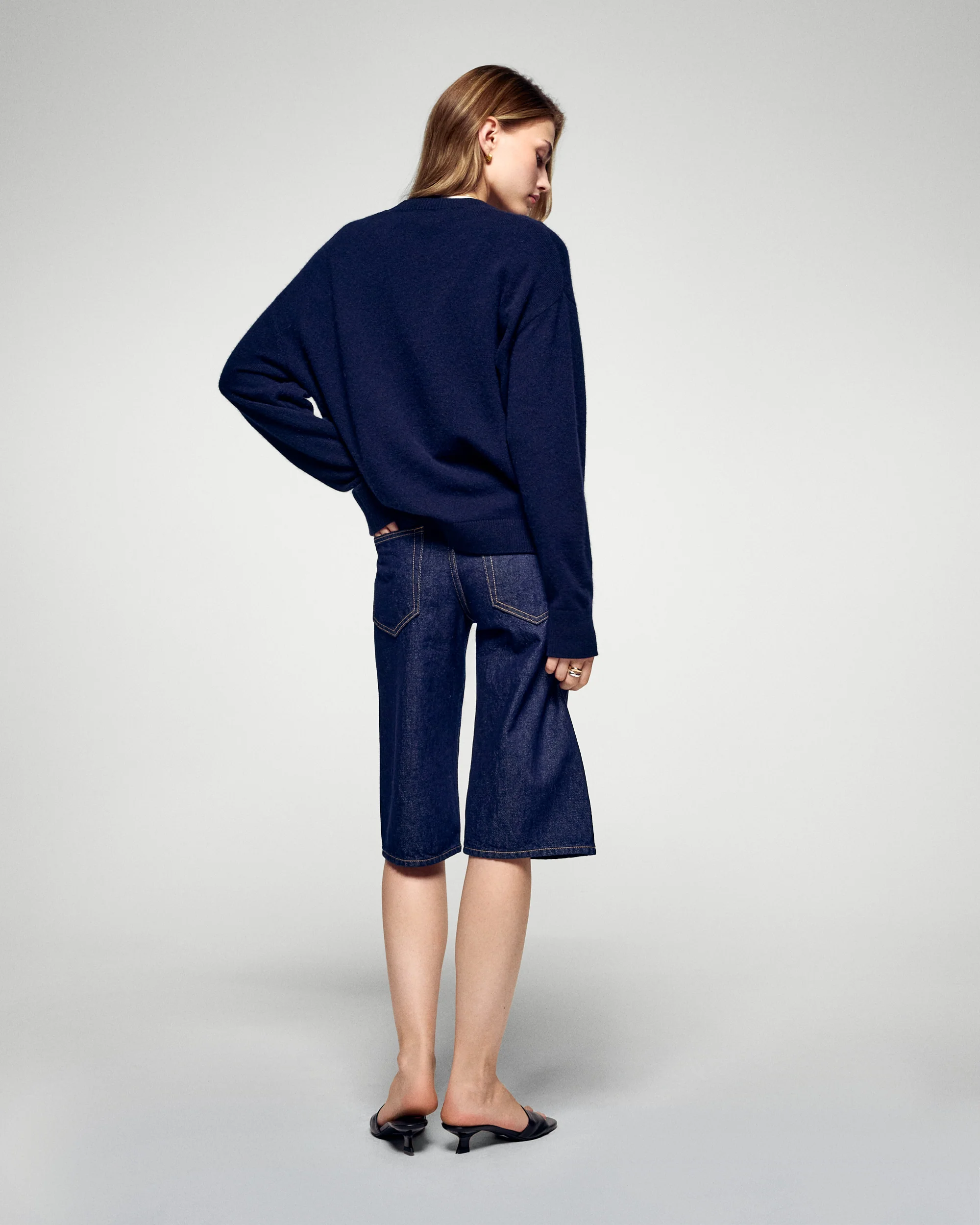 Crewneck Sweater La Baguette (H25 / WOMEN / Navy) - Image 4