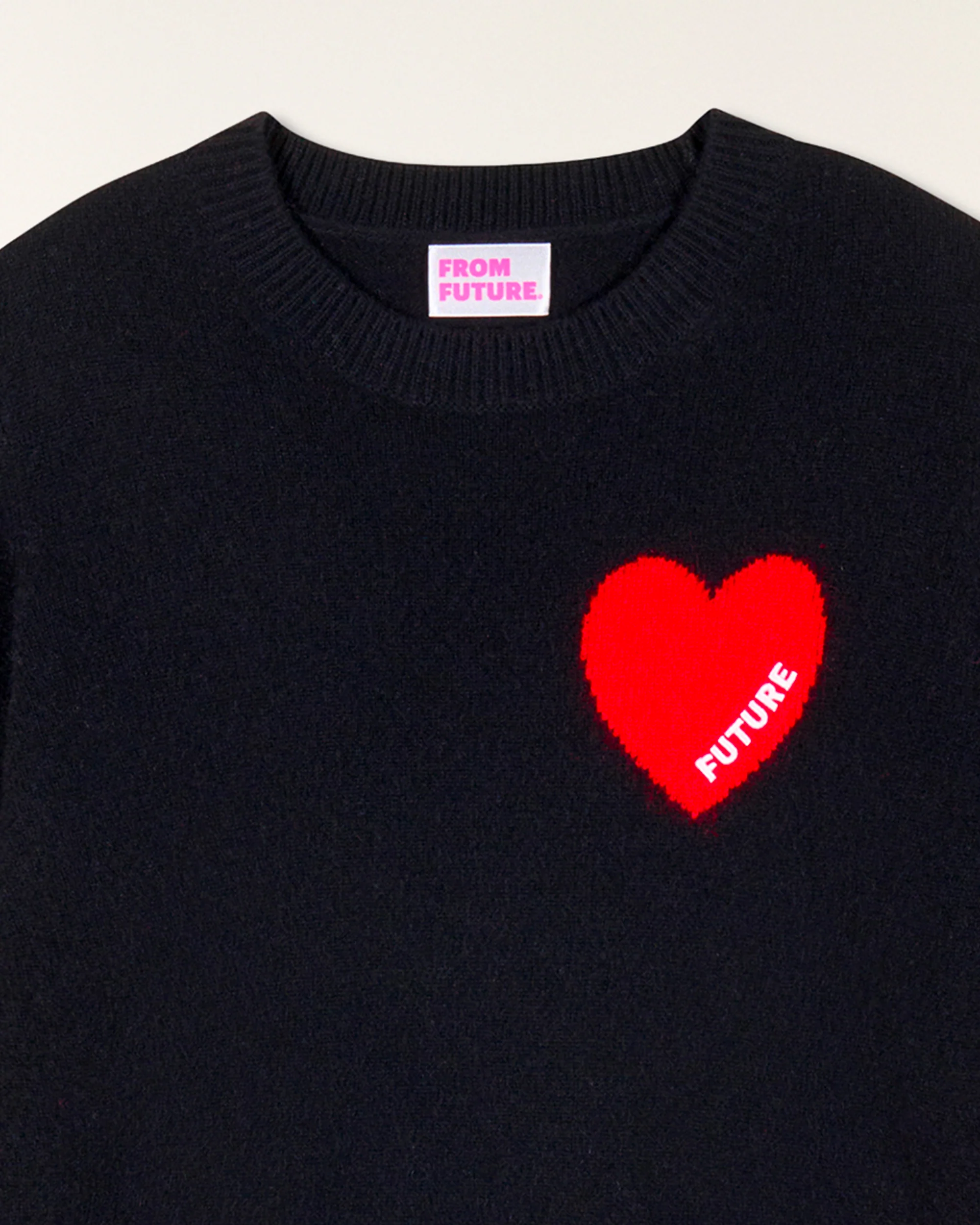Crew Neck Sweater (H25 / FEMME / Black) - Image 5