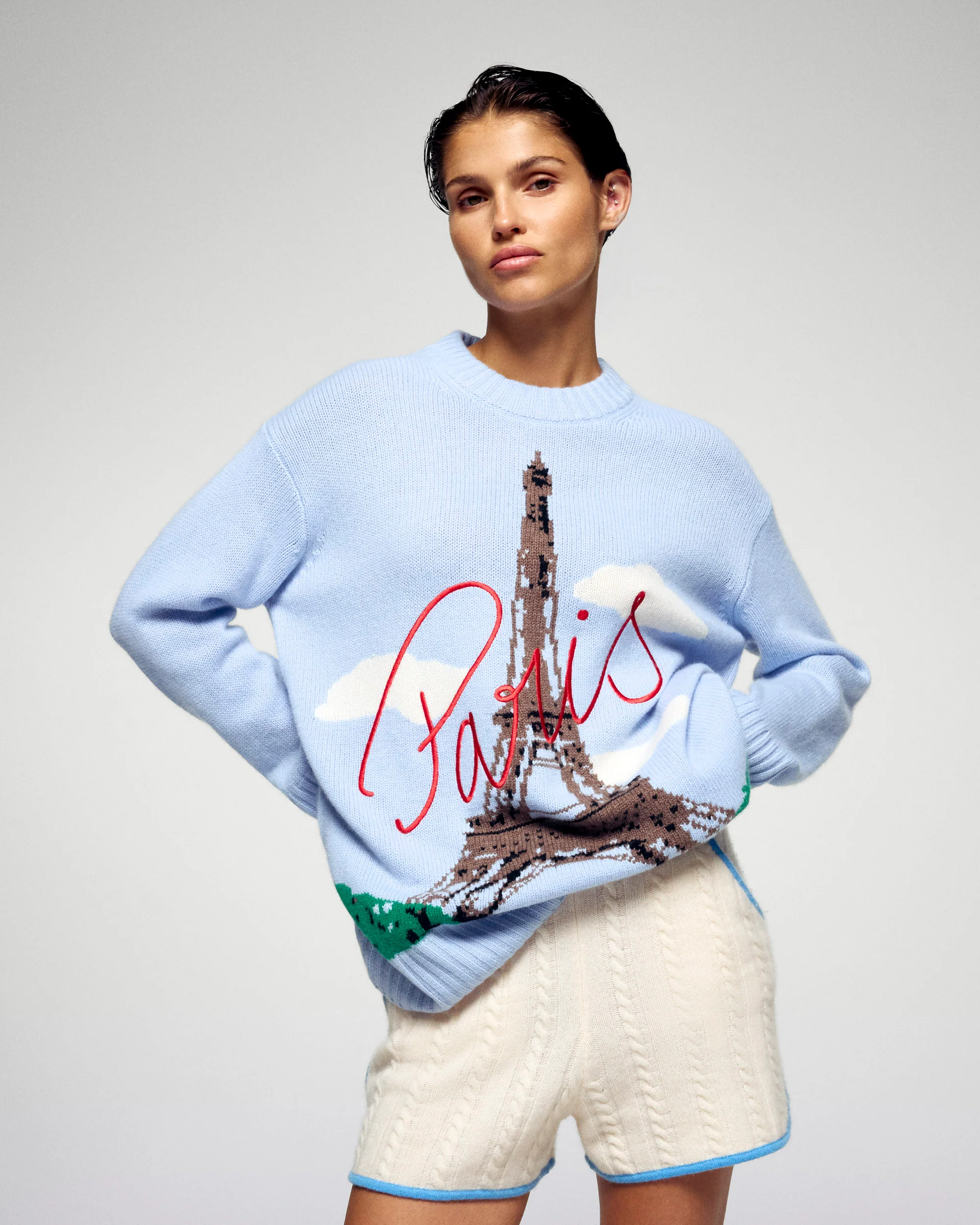 Crewneck Sweater Paris (H25 / WOMEN / Smooth Blue)