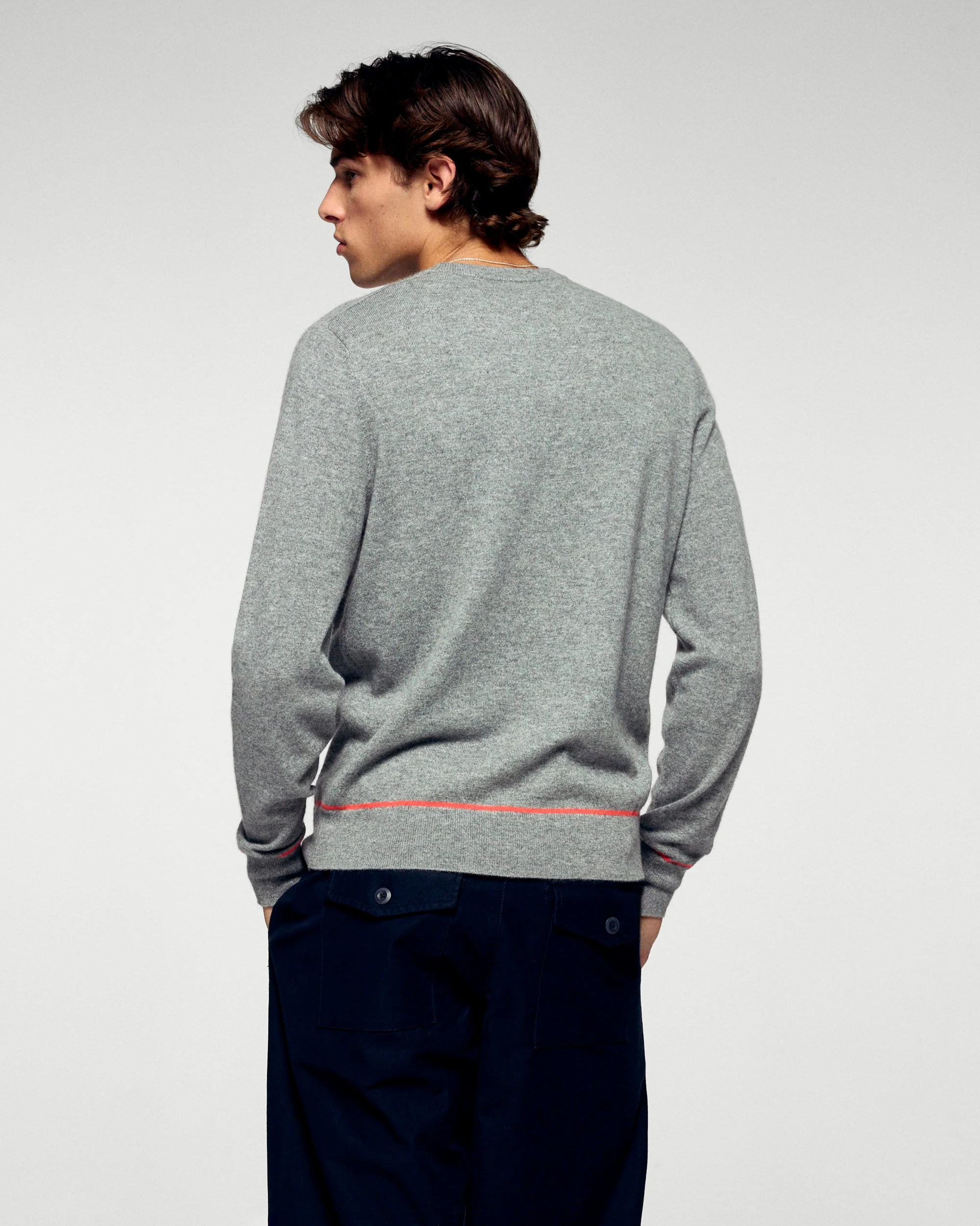 Crewneck Sweater (H25 / MEN / Dark Heather Grey) - Image 4