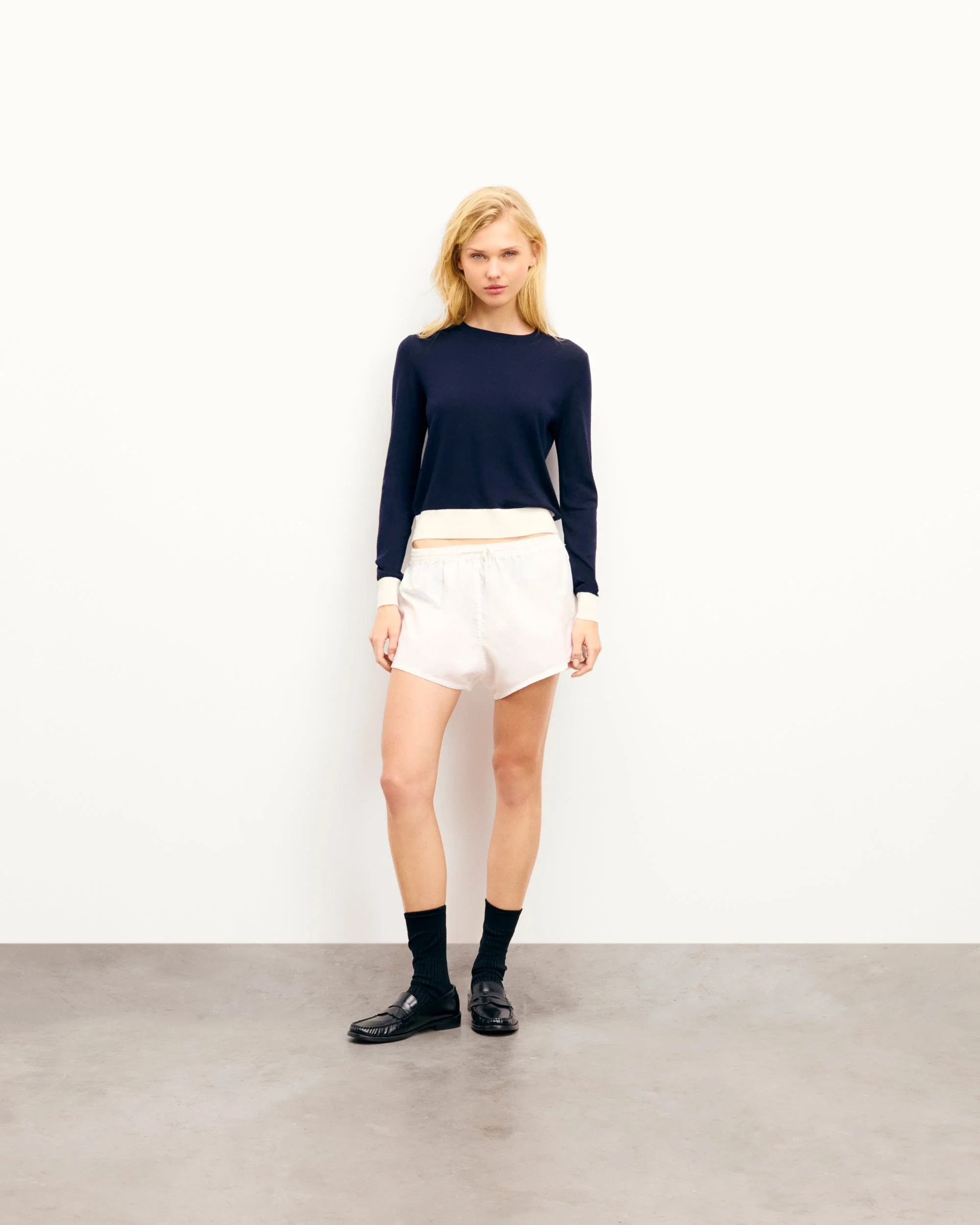 Crewneck Sweater (S25 / WOMEN / Navy) - Image 3