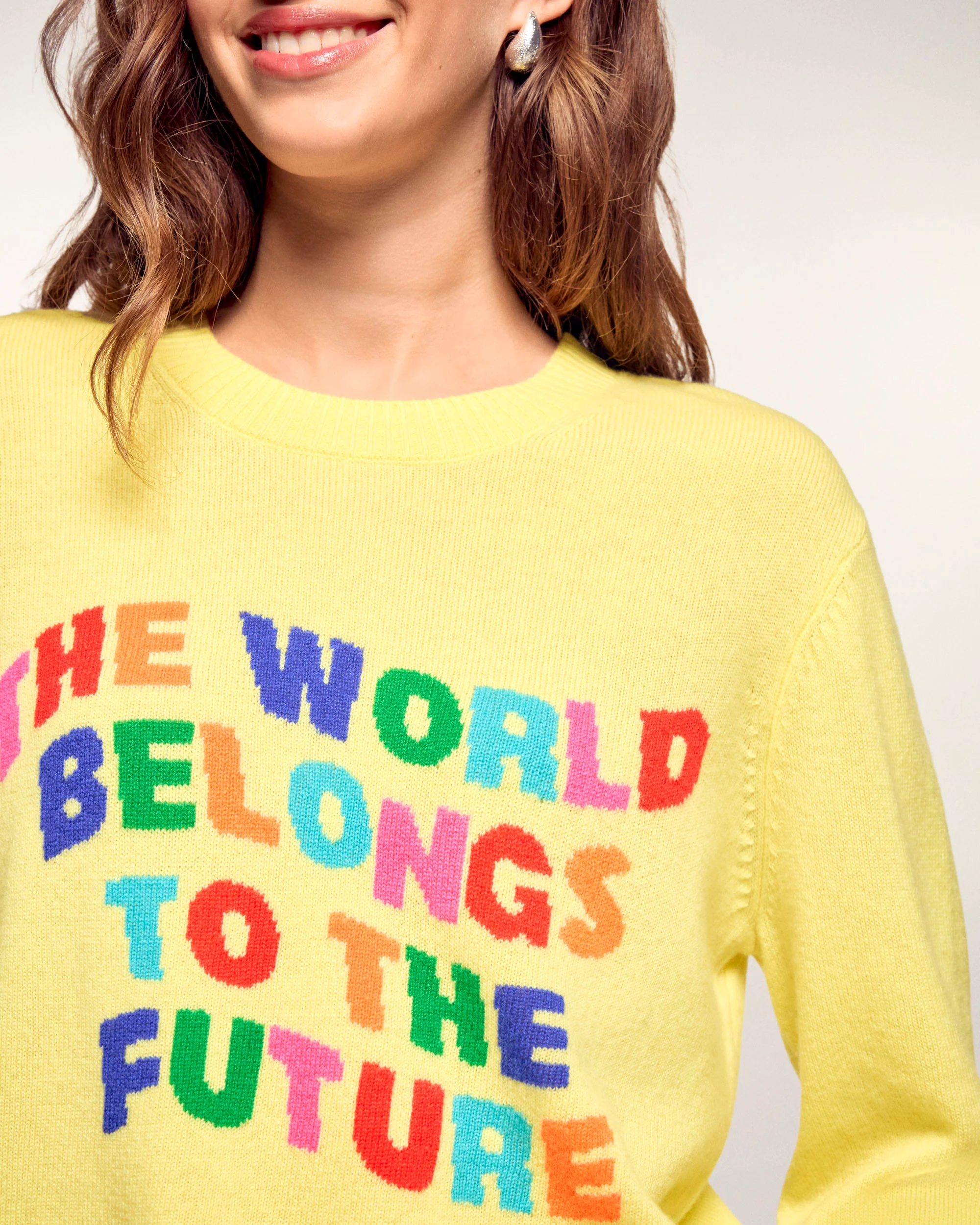 Intarsia Crewneck Sweater (S26 / FEMME / Star Yellow) - Image 2
