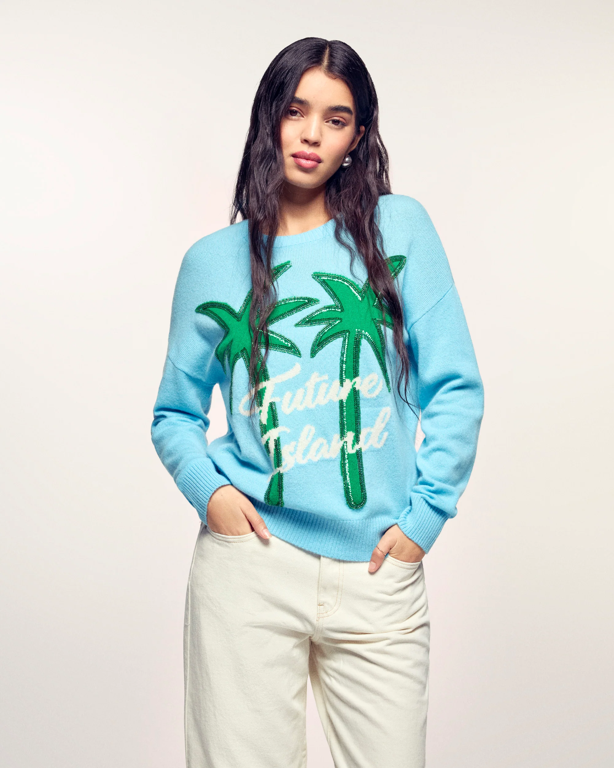 Palm Tree Motif Crewneck Sweater (S26/ FEMME/ Vacation Blue)