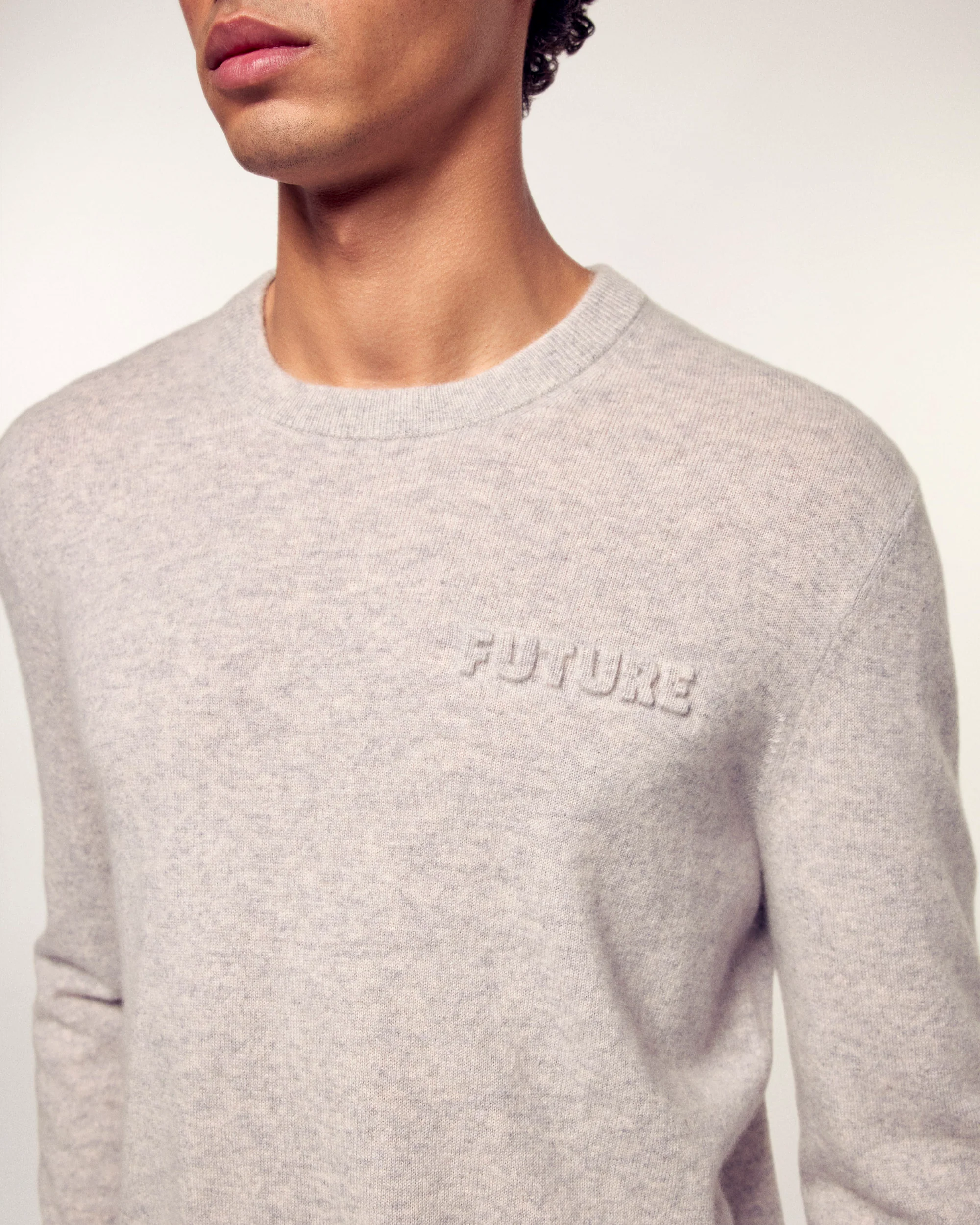 Crew Neck Sweater 3D effect print (S26 / HOMME / Gris Chiné Clair) - Image 2