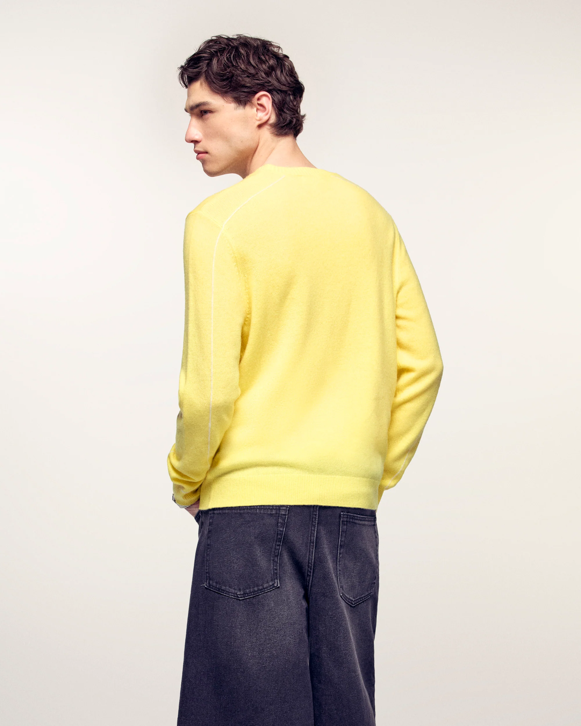 Contrasting Trim Crew Neck Sweater (S26/ HOMME/ Star Yellow) - Image 4