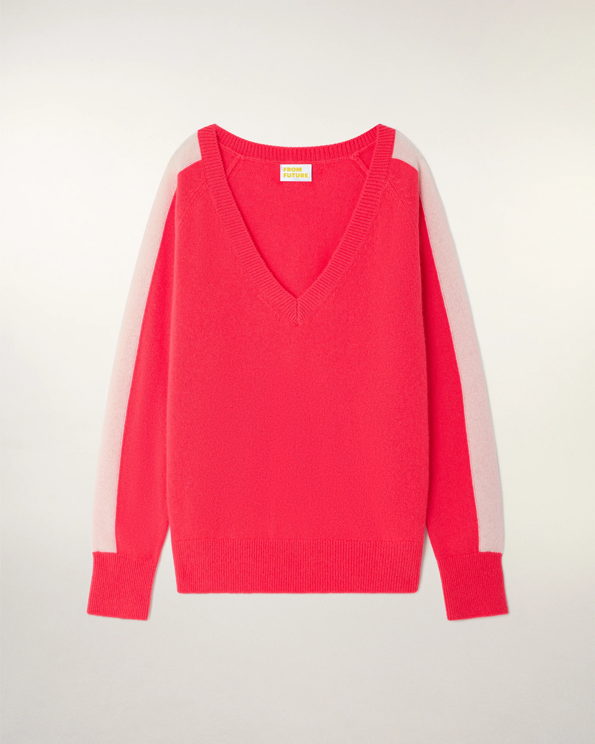 V-Neck Sweater (S26 / FEMME / Love Coral) - Image 6