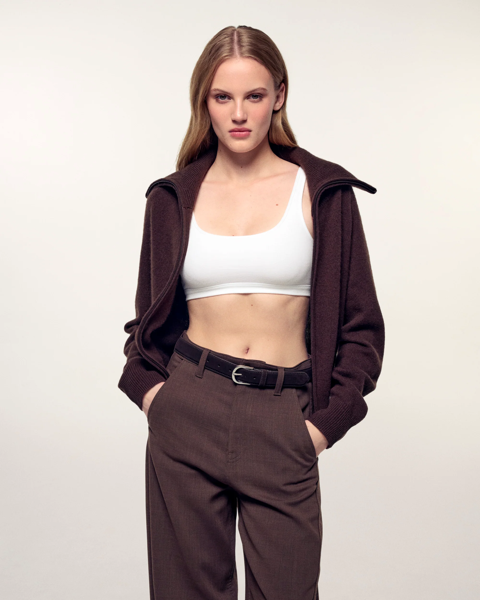 Wide Collar Cardigan (S26/ FEMME/ Chocolat) - Image 2
