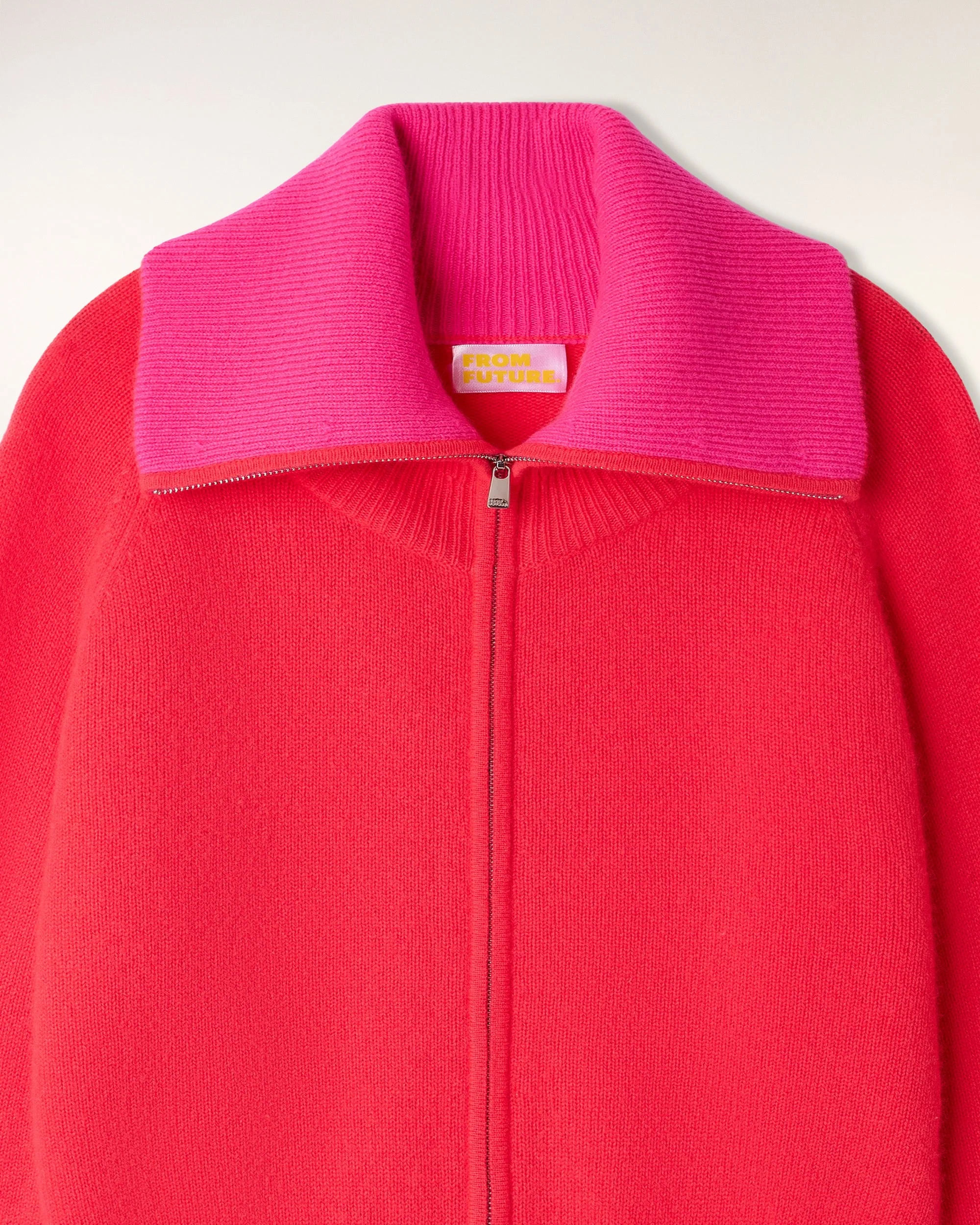 Wide Collar Zip-up Cardigan (S26/ FEMME/ Love Coral) - Image 7