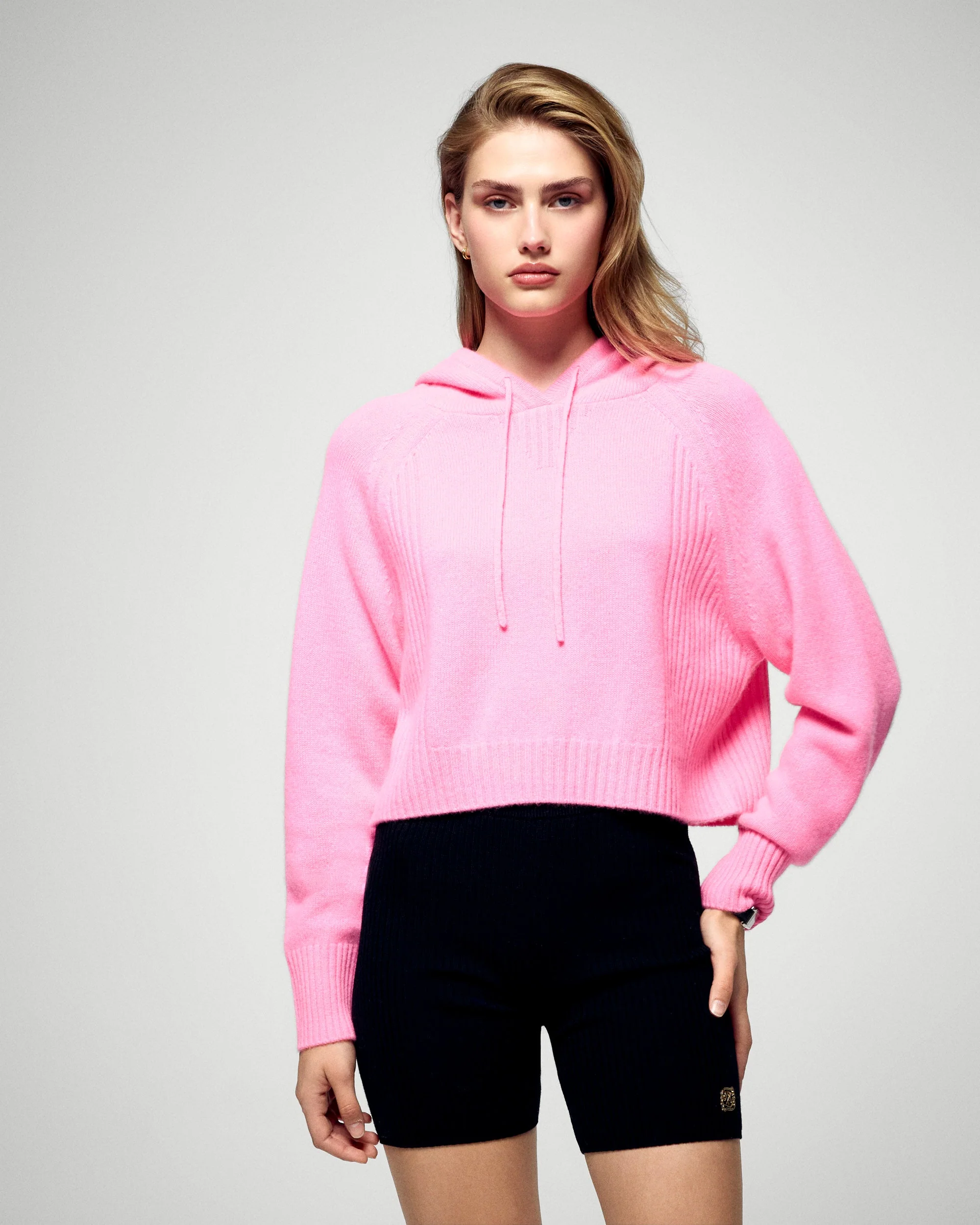Hoodie (H25 / FEMME / Fantasy Pink)