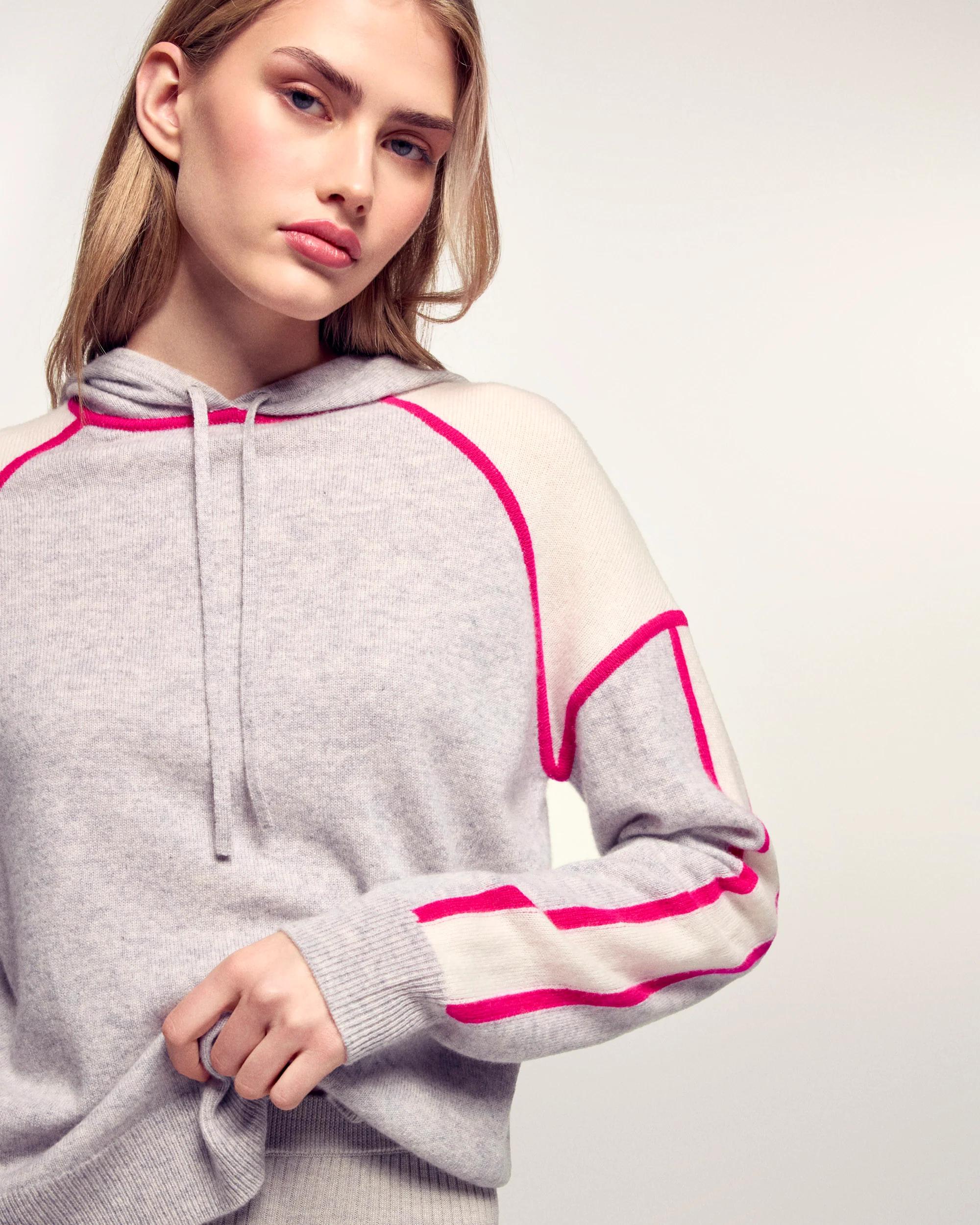 Tricolor Hoodie (S26/ FEMME/ Gris Chiné Clair) - Image 2