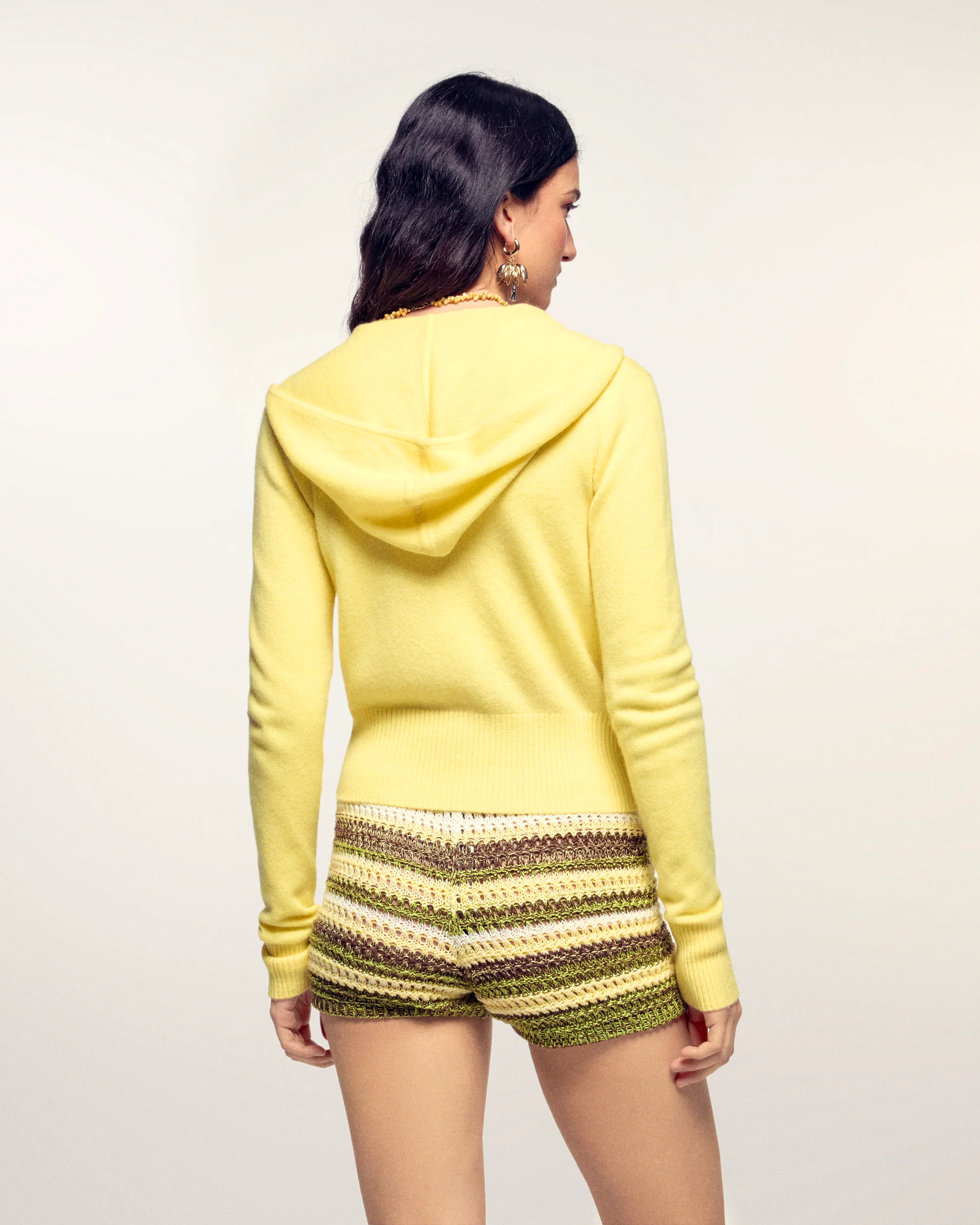 Hoodie Sweater (S26 / FEMME / Star Yellow) - Image 4