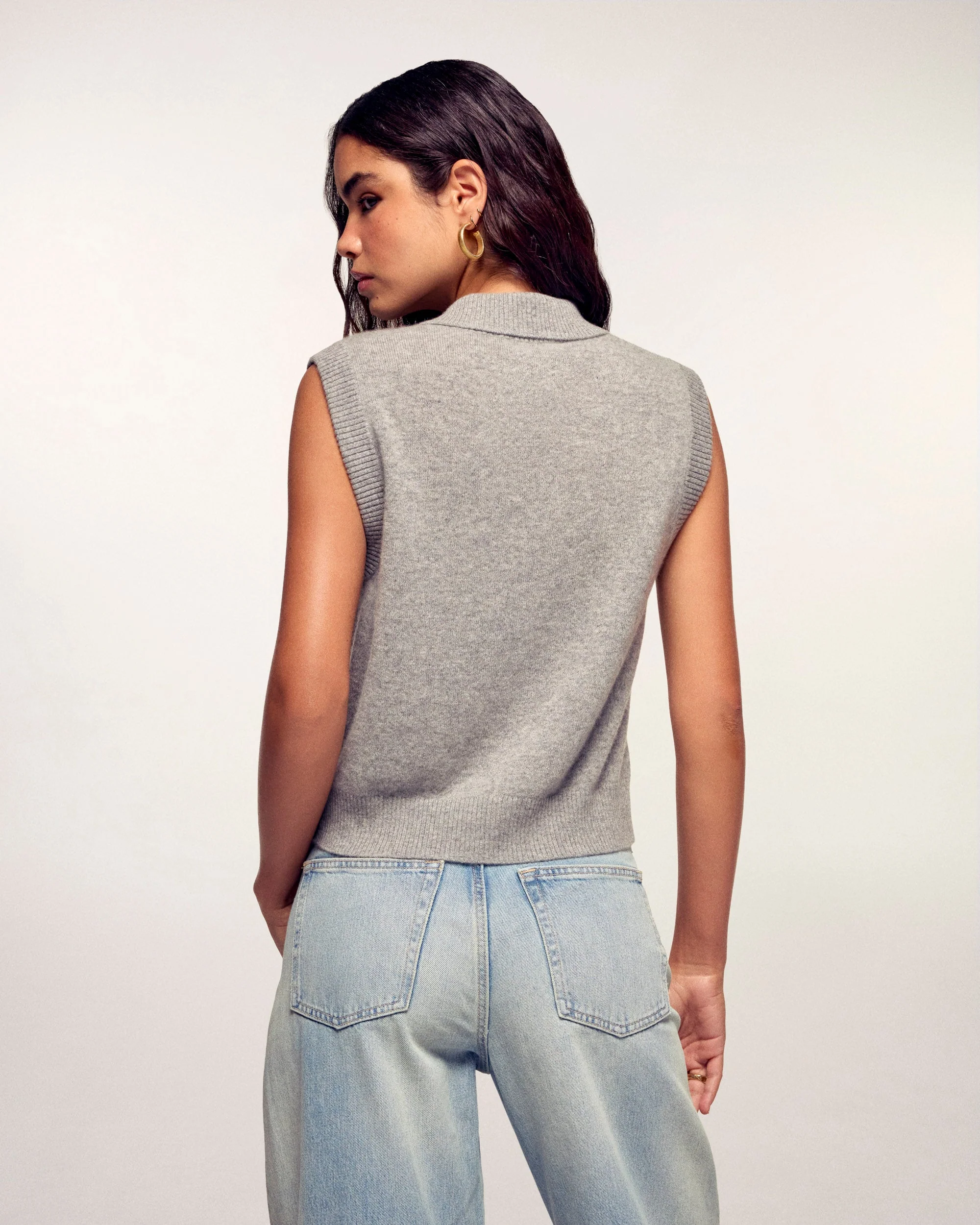 Sleeveless Polo Sweater (S26 / FEMME / Gris Chiné Foncé) - Image 4