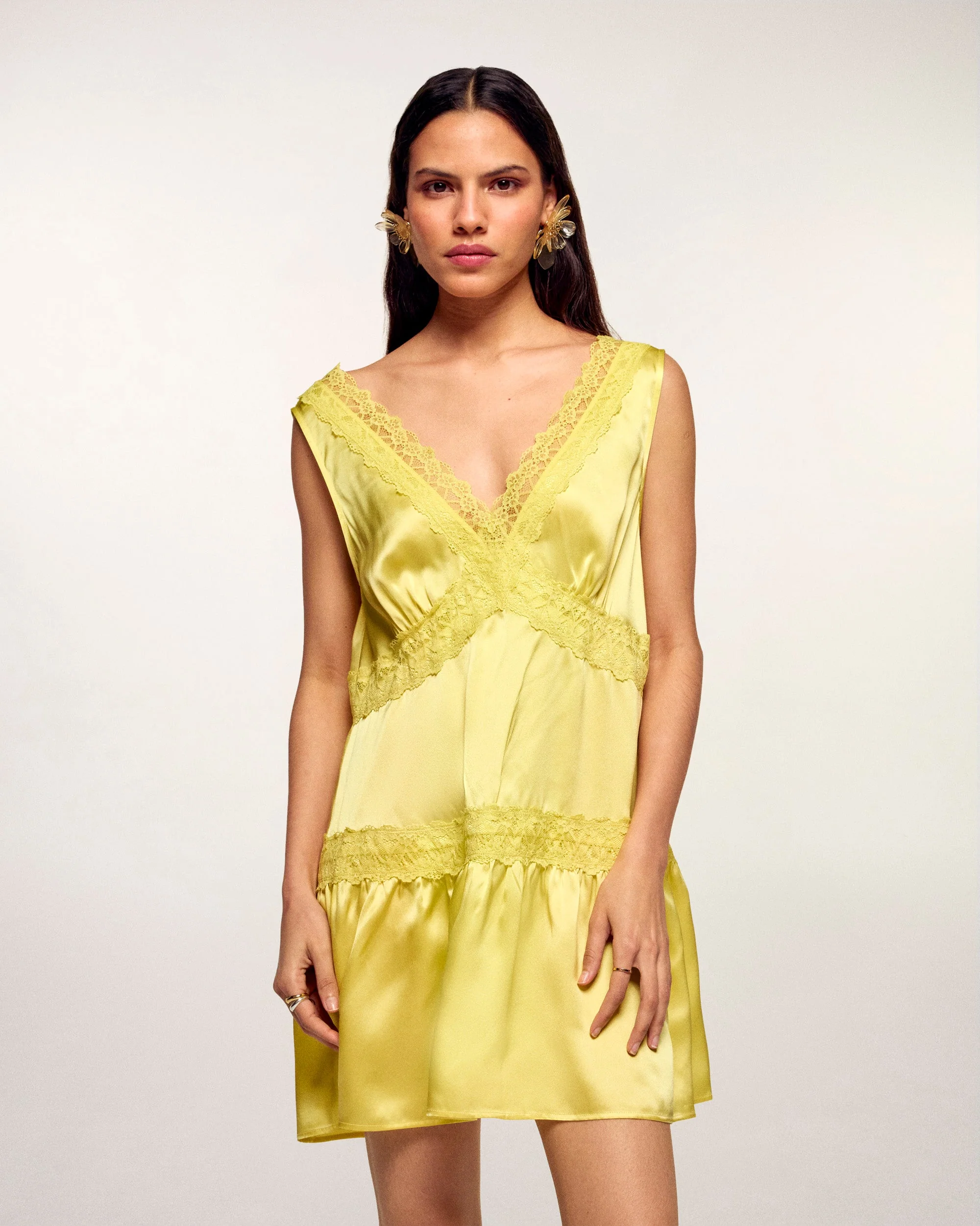 Lace Short Dress (S26 / FEMME / Sunset Yellow)