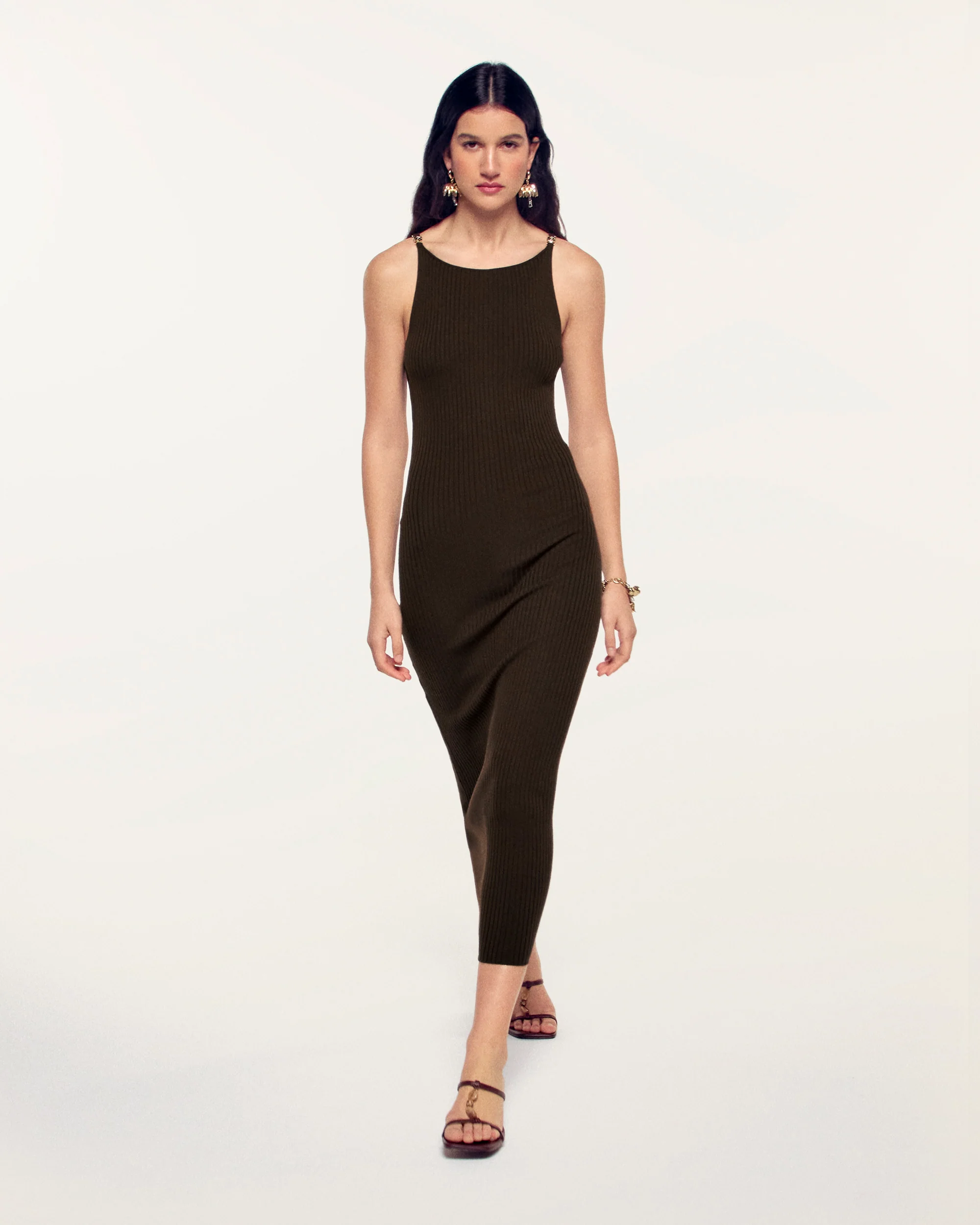 Long Ribbed Dress with Jewel Shoulders (S26 / FEMME / Chocolat / RWS) - Image 5