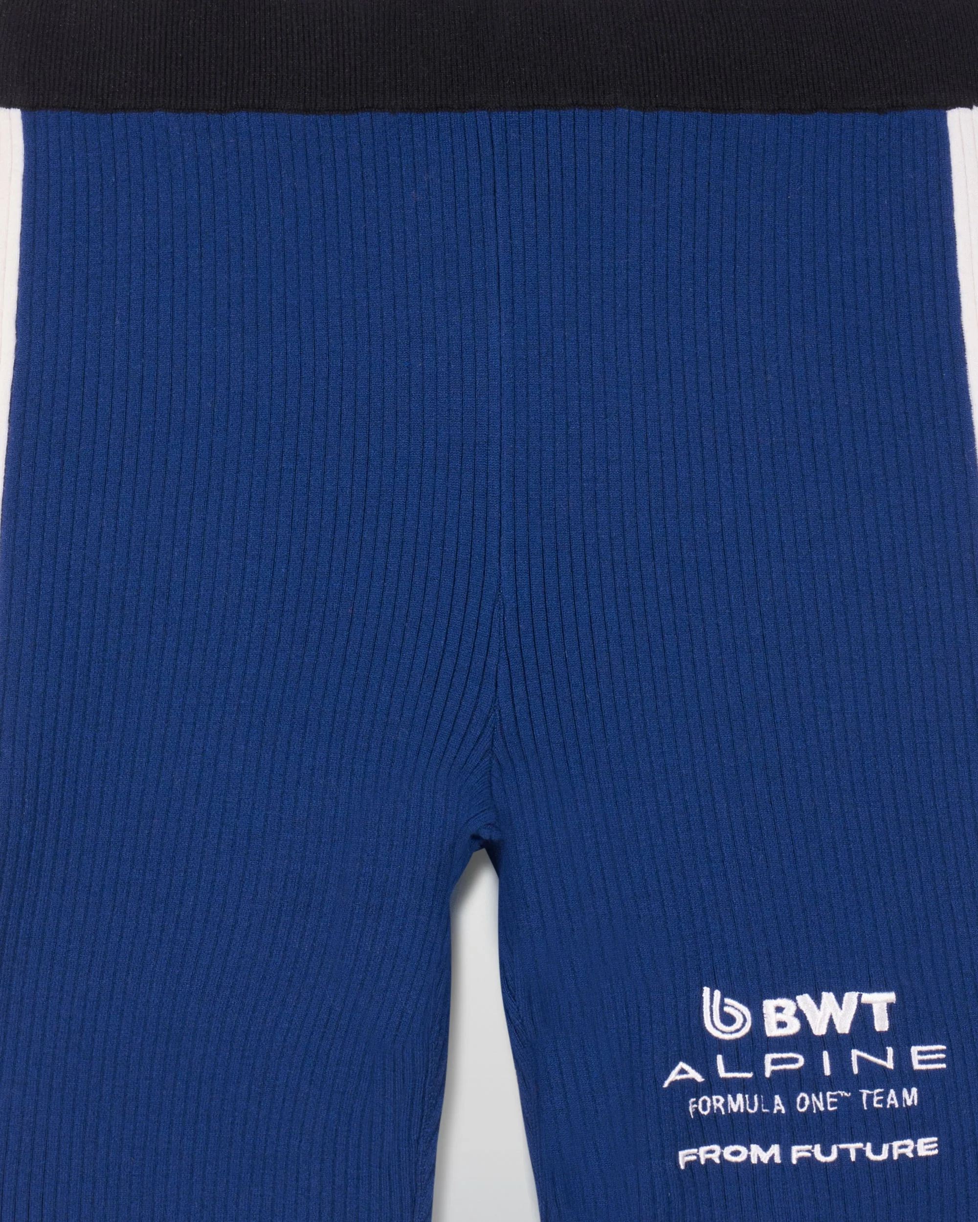 Straight Shorts Alpine (H25 / WOMEN / Dark Blue / RWS) - Image 6