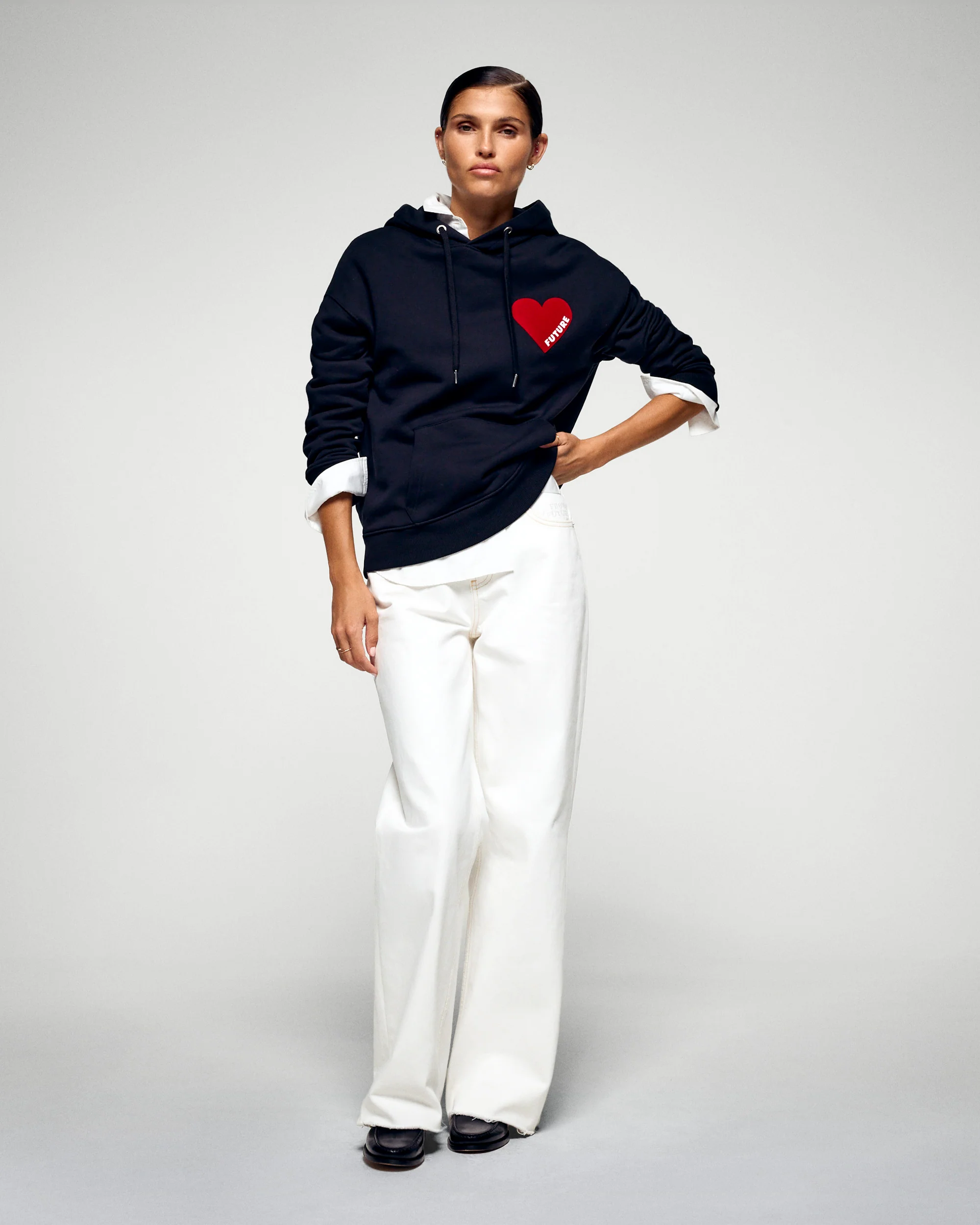 Hoodie Sweatshirt (H25 / WOMEN / Black) - Image 3