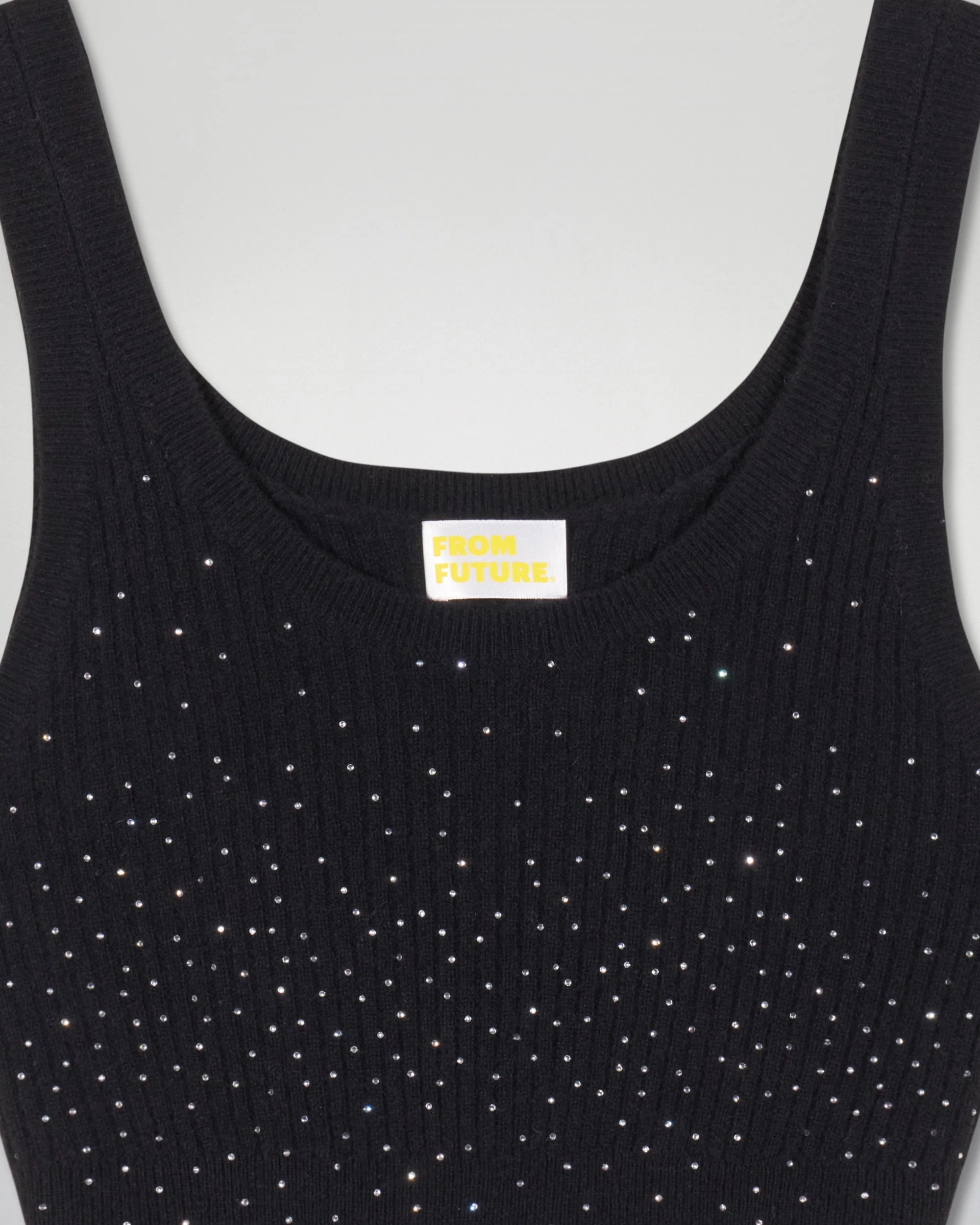 Strappy Top (H25 / WOMEN / Black) - Image 6